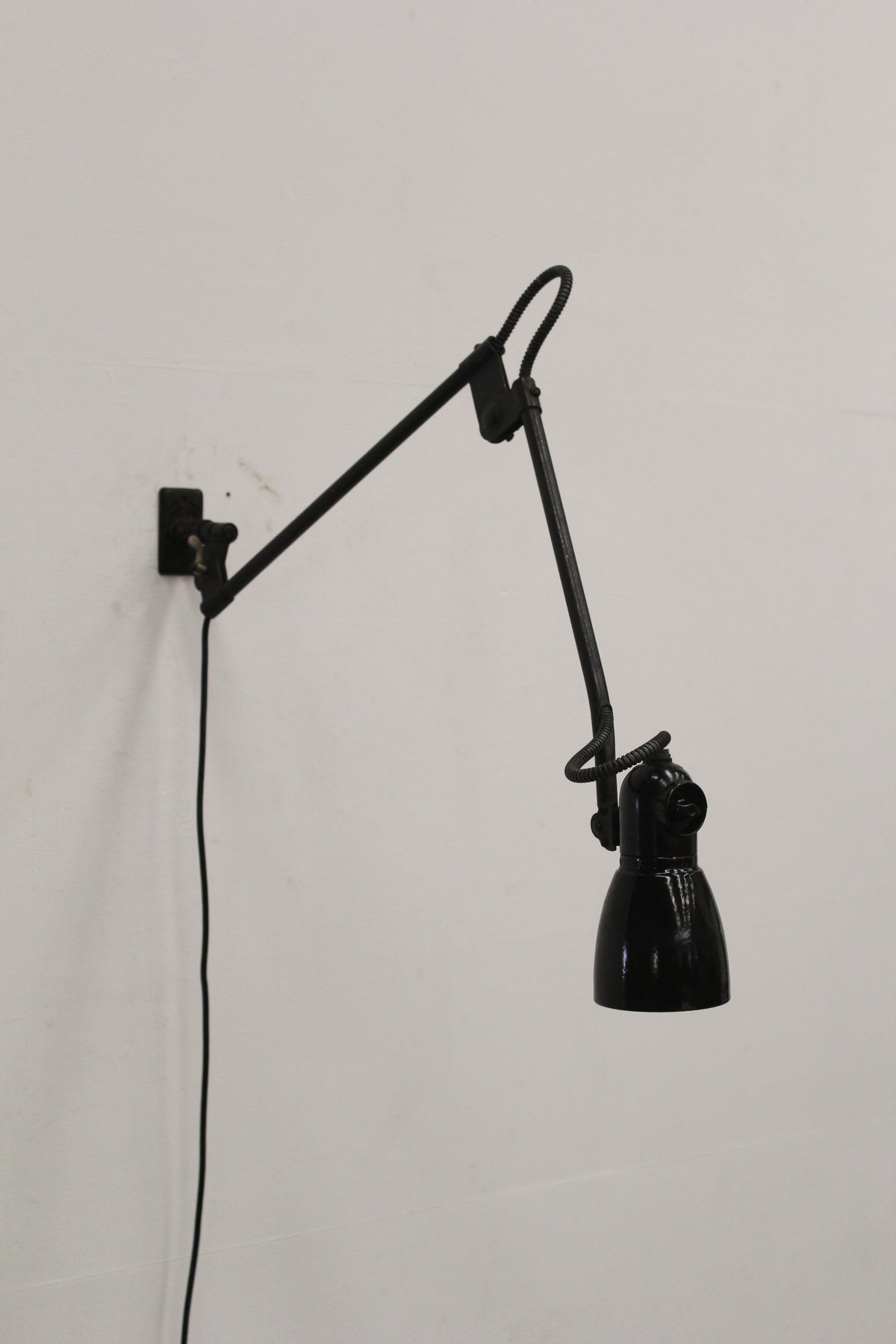 #1253 Kaiser Idell lamp