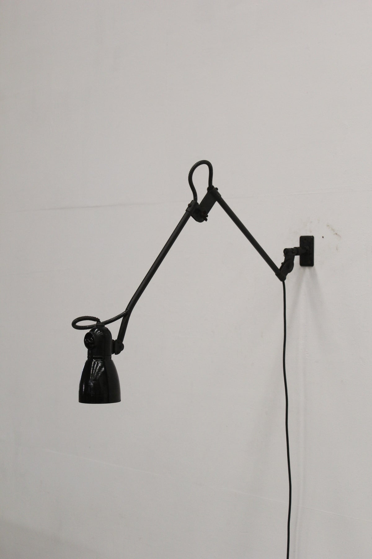 #1253 Kaiser Idell lamp