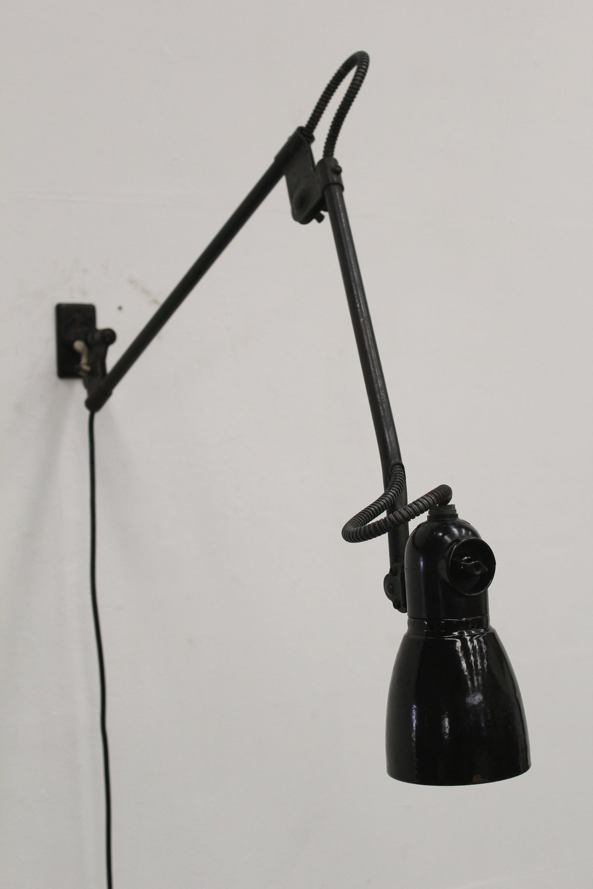 #1253 Kaiser Idell lamp