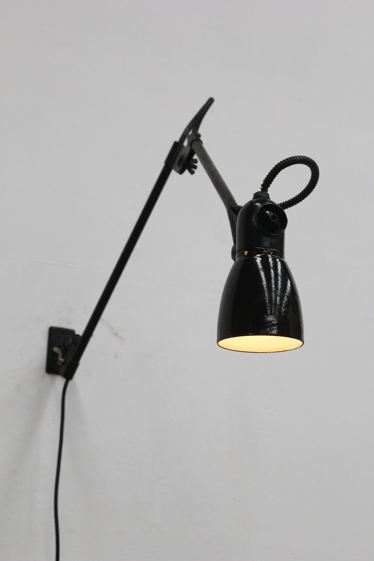 #1253 Kaiser Idell lamp