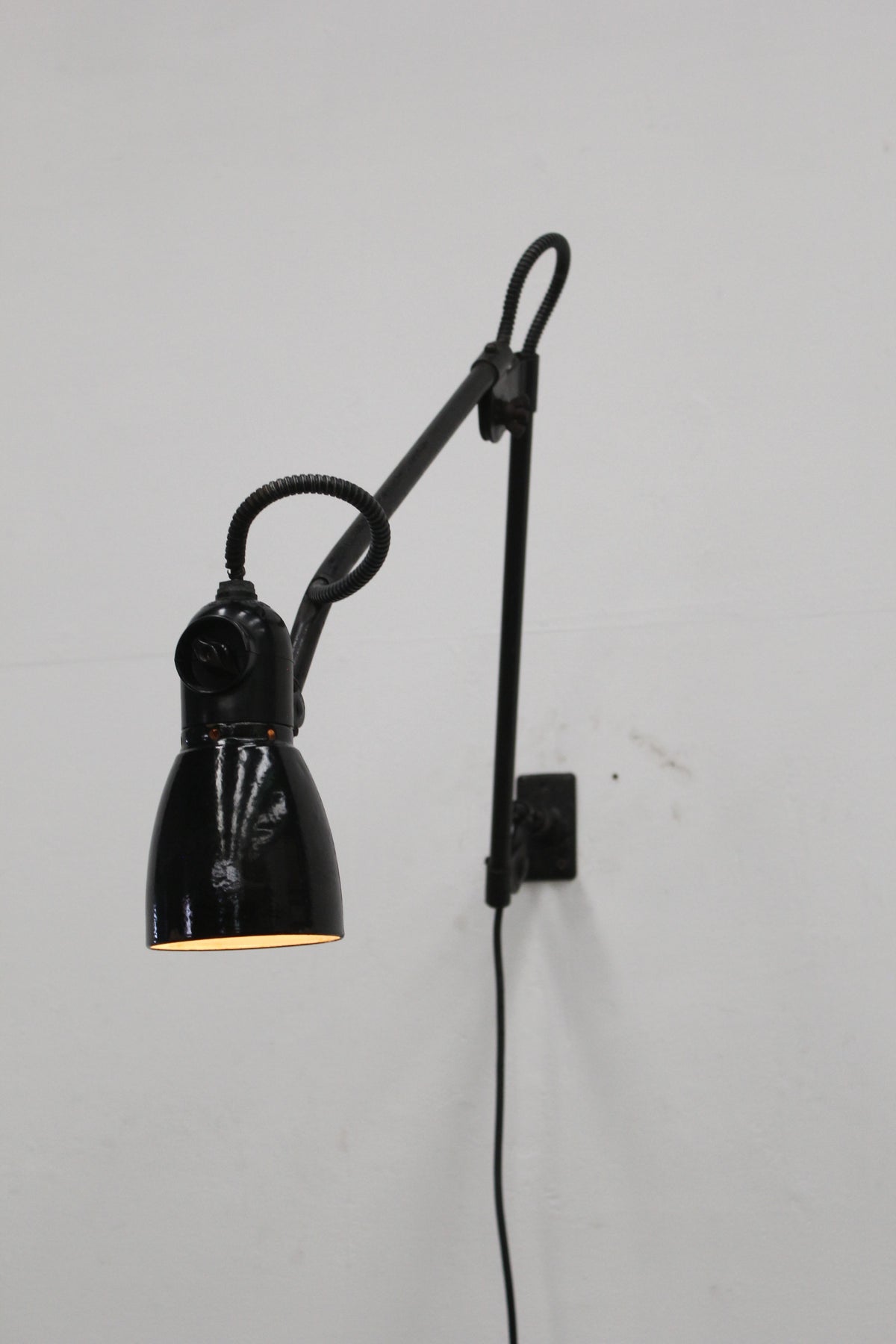 #1253 Kaiser Idell lamp