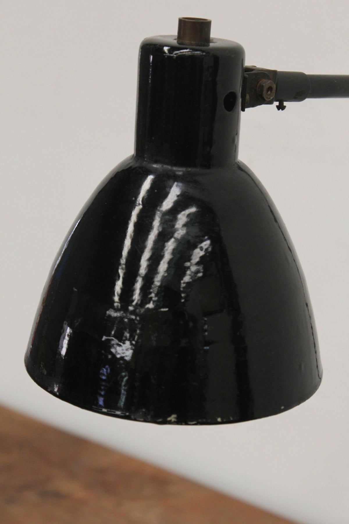 #1202 Kandem lamp