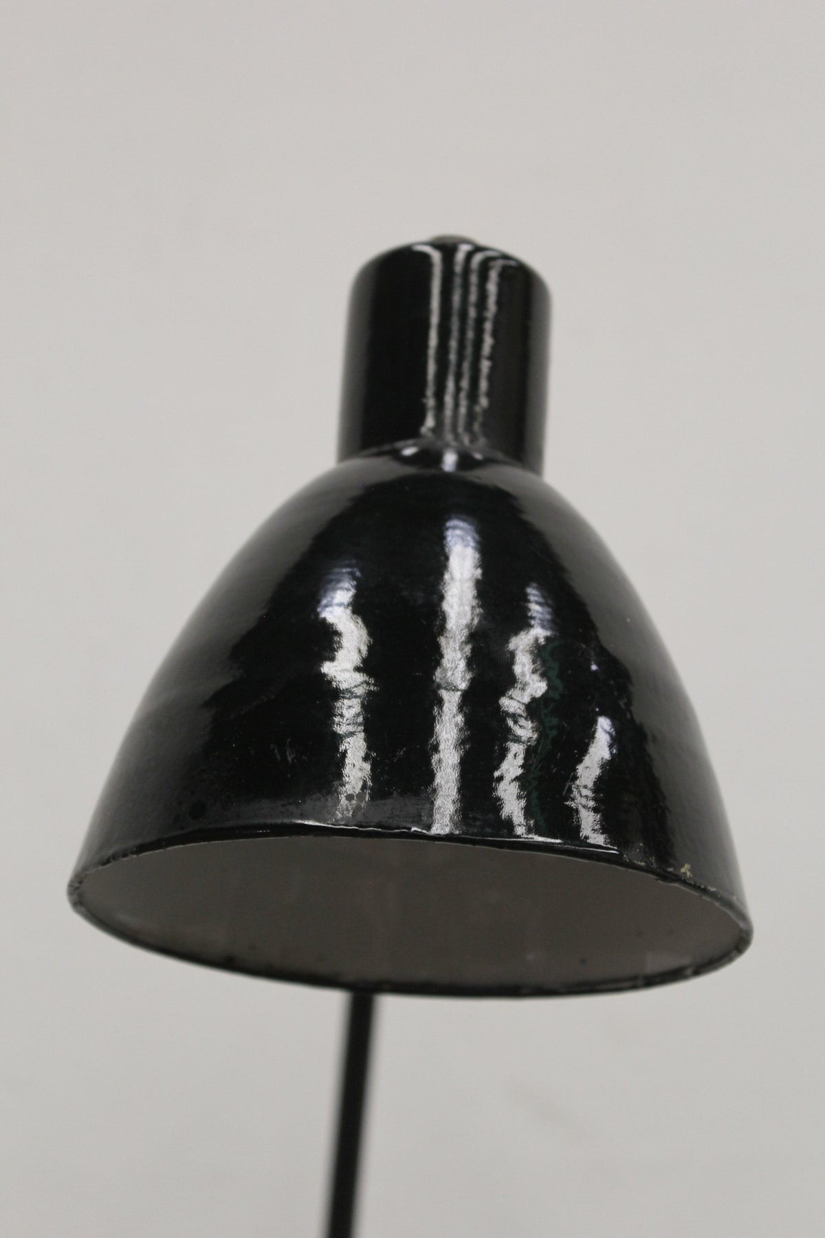 #1202 Kandem lamp