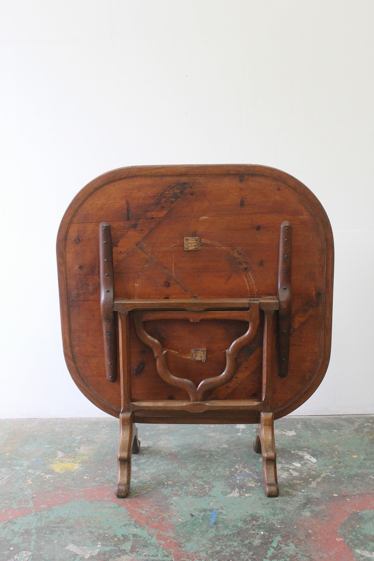 #0850 table