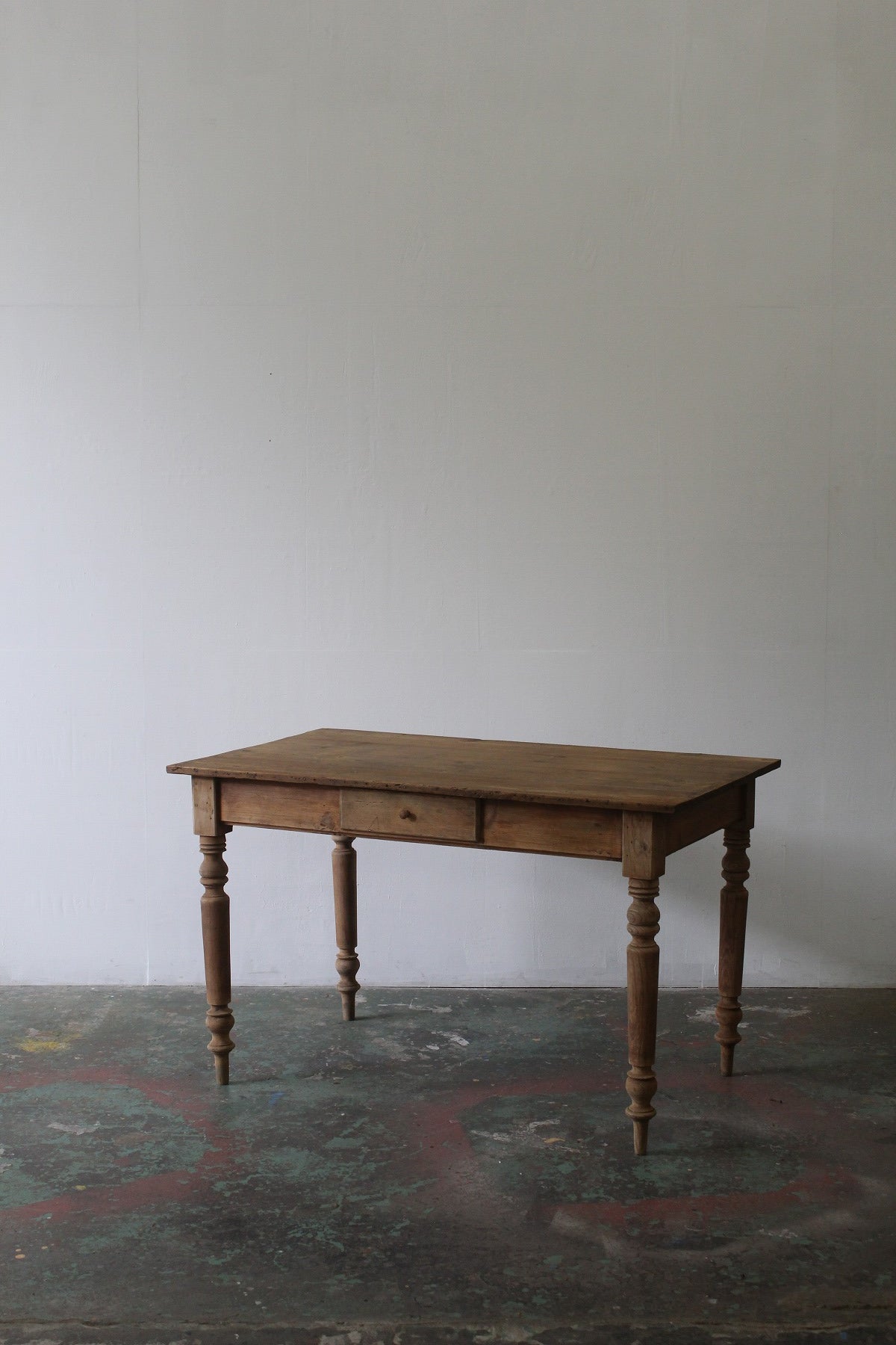 #0854 table