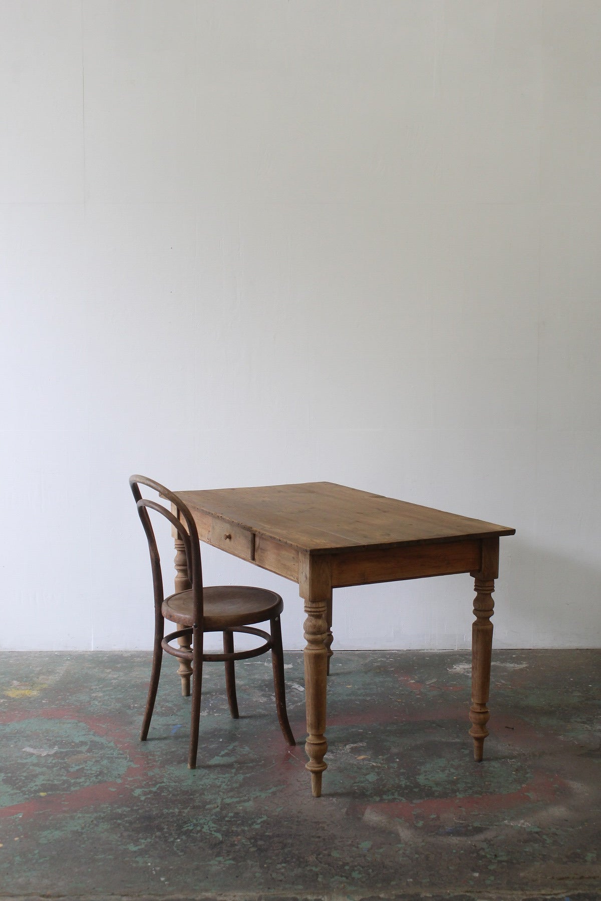 #0854 table