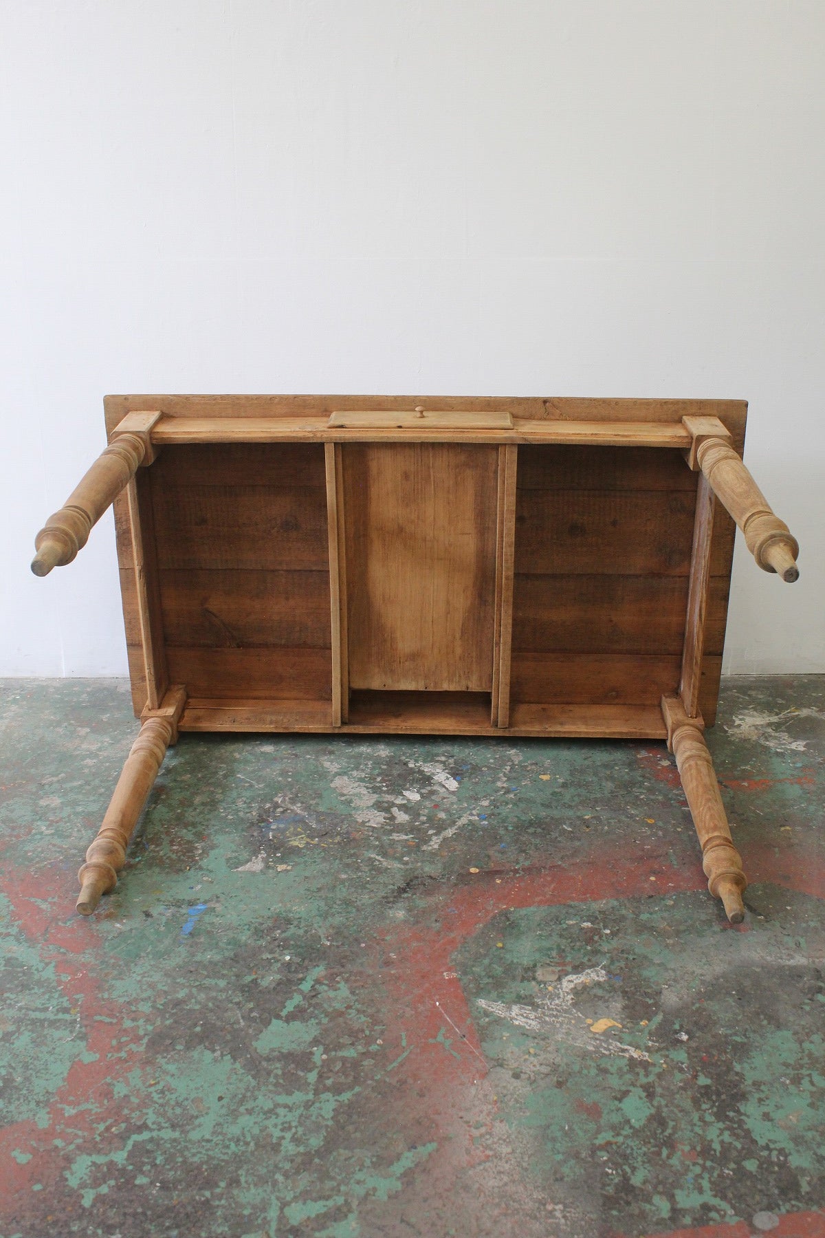 #0854 table