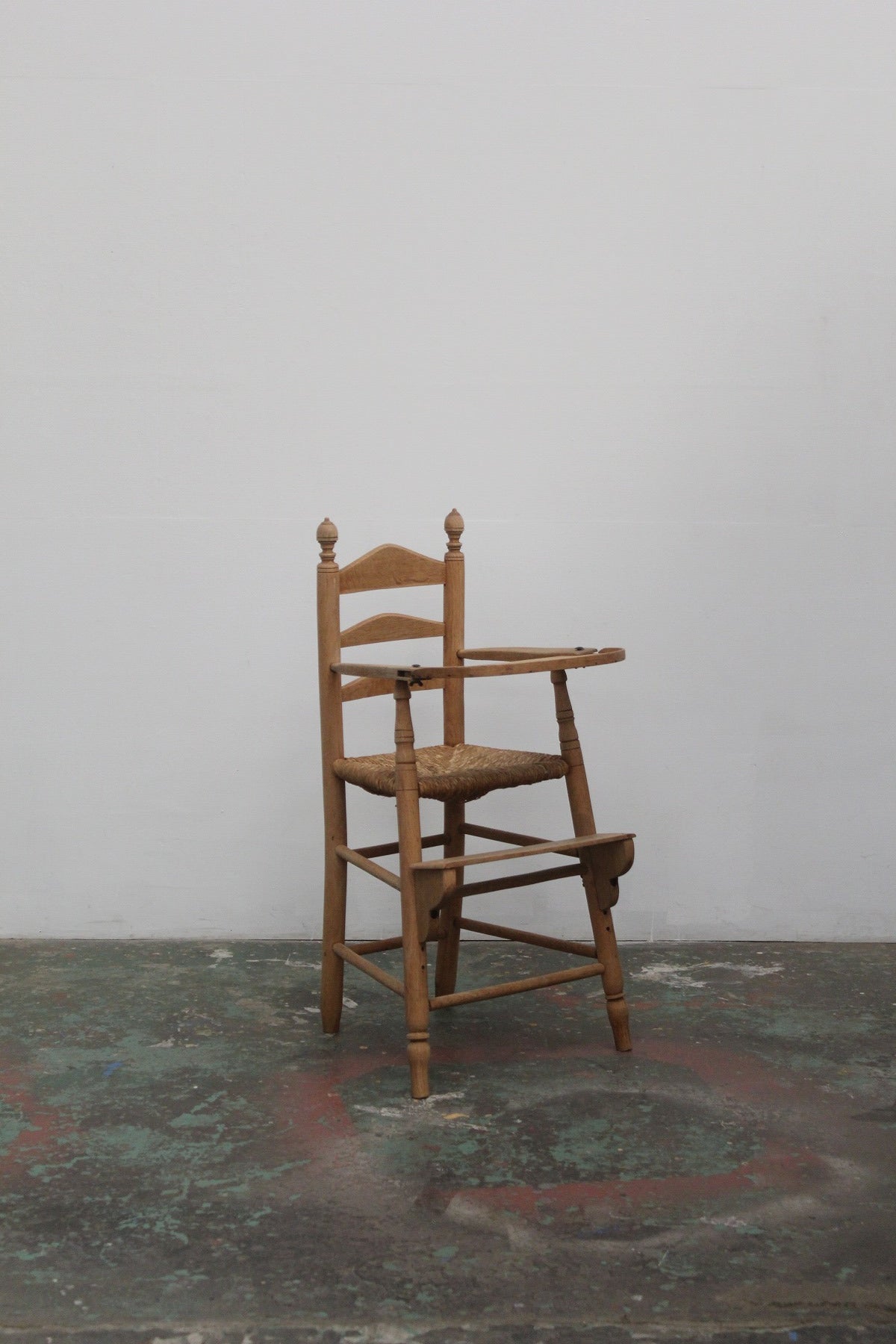 #0861 baby chair