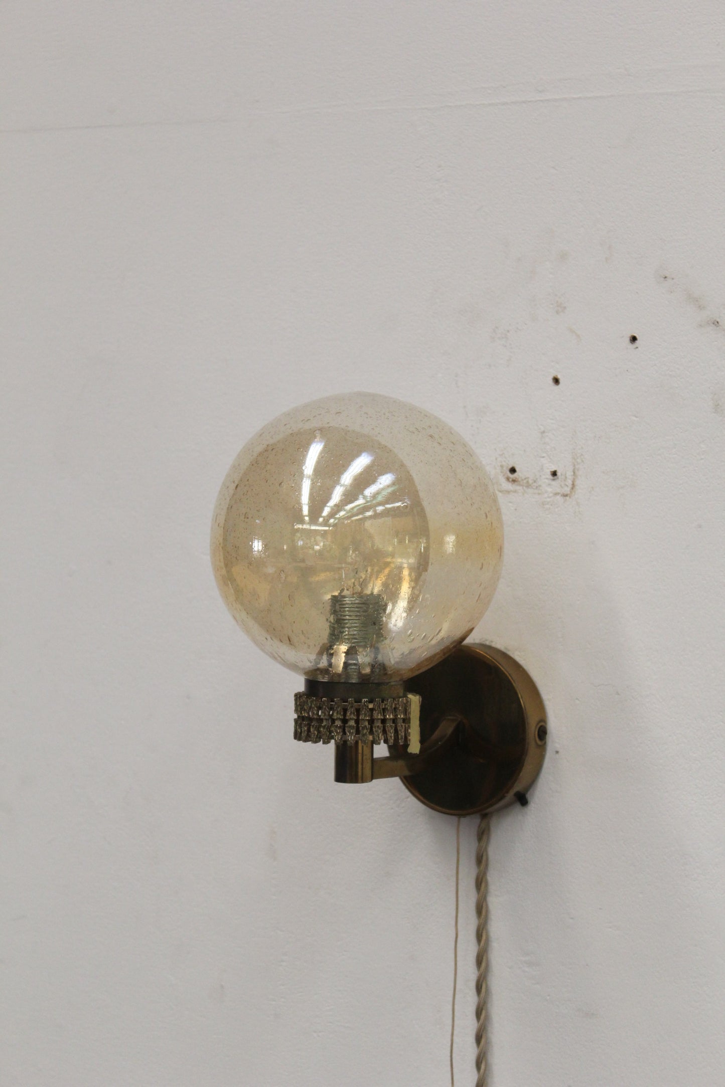 #1263 blaket lamp