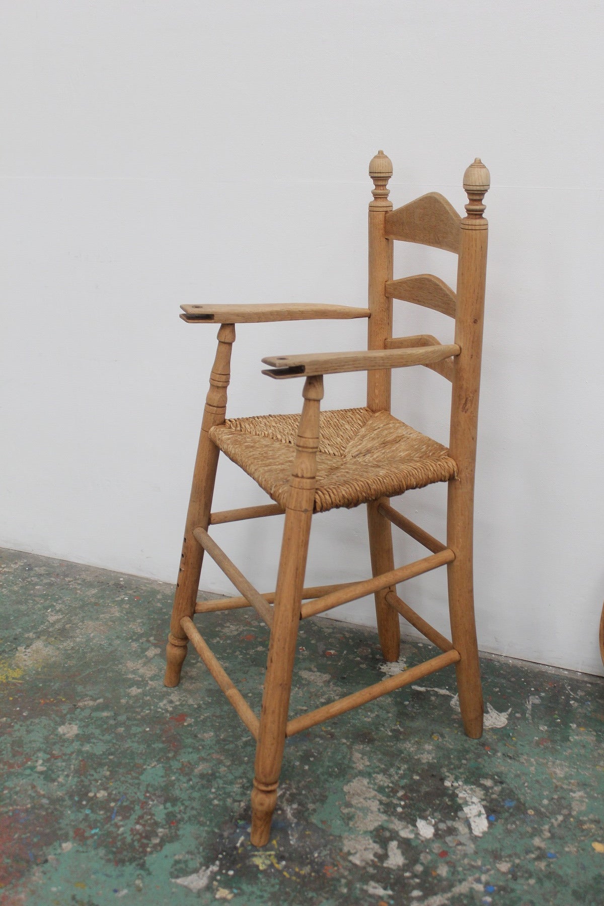 #0861 baby chair