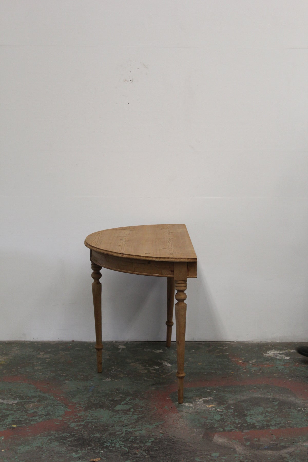 #1002 console table