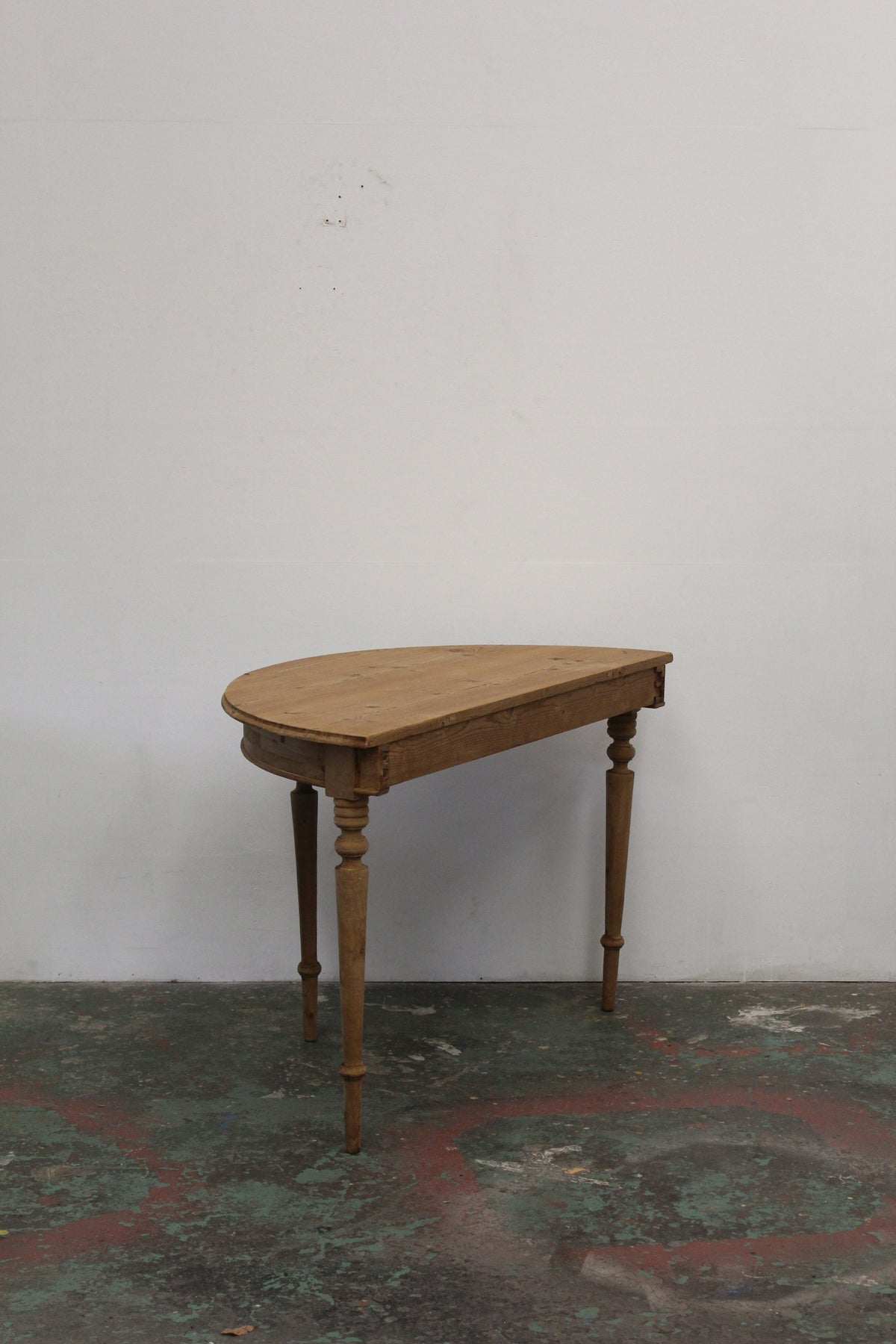 #1002 console table