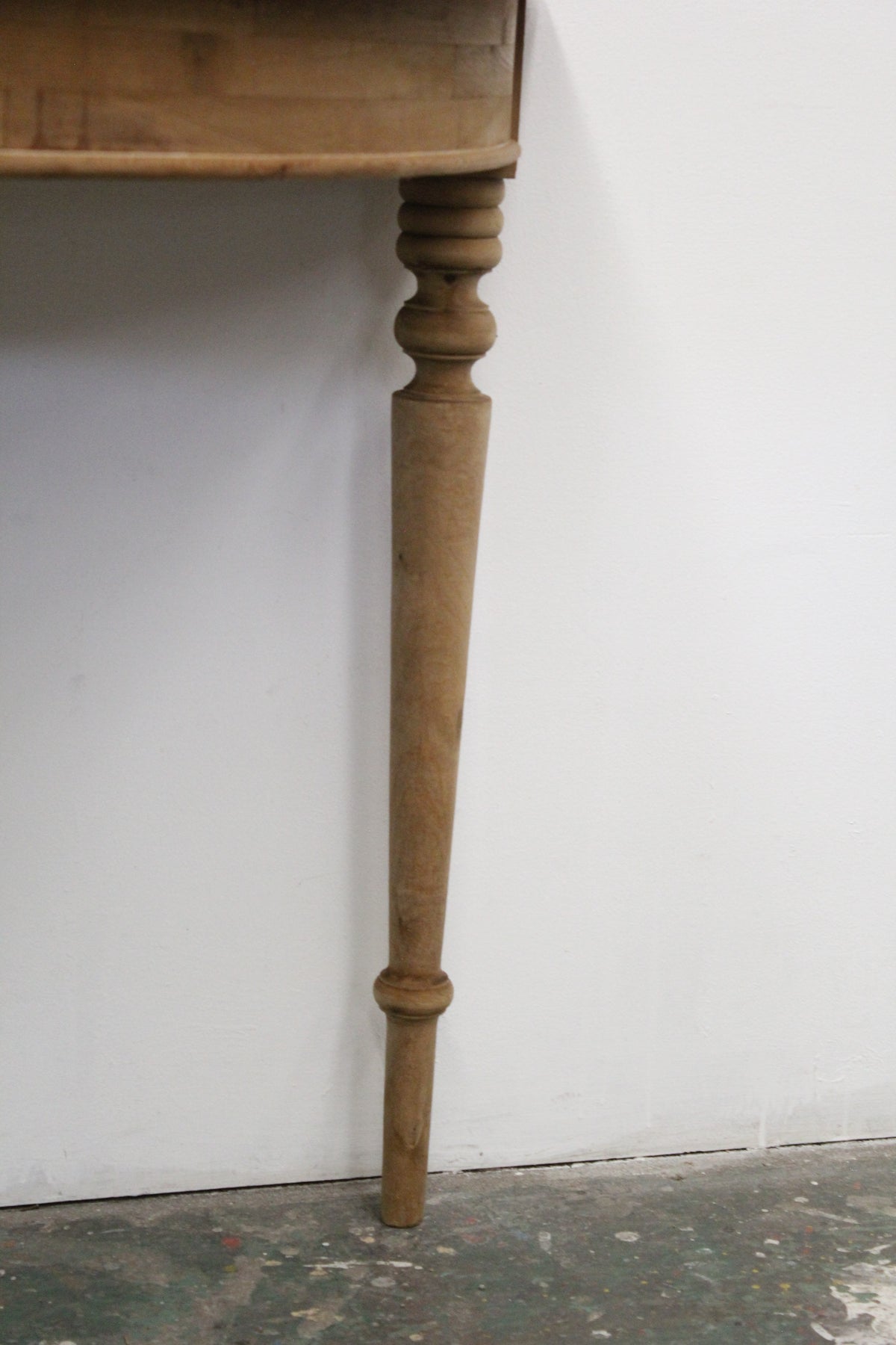 #1002 console table