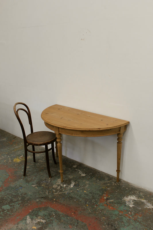 #1002 console table