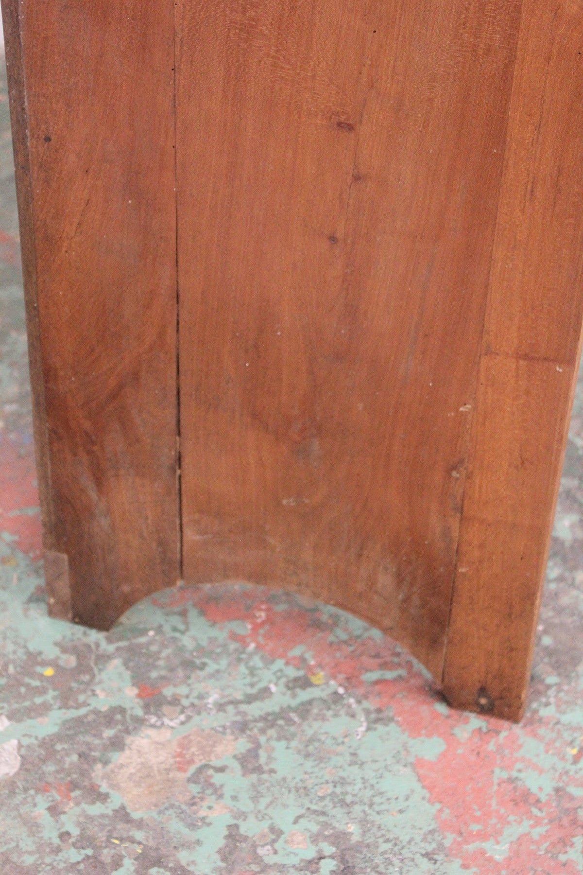 #0868 cupboard