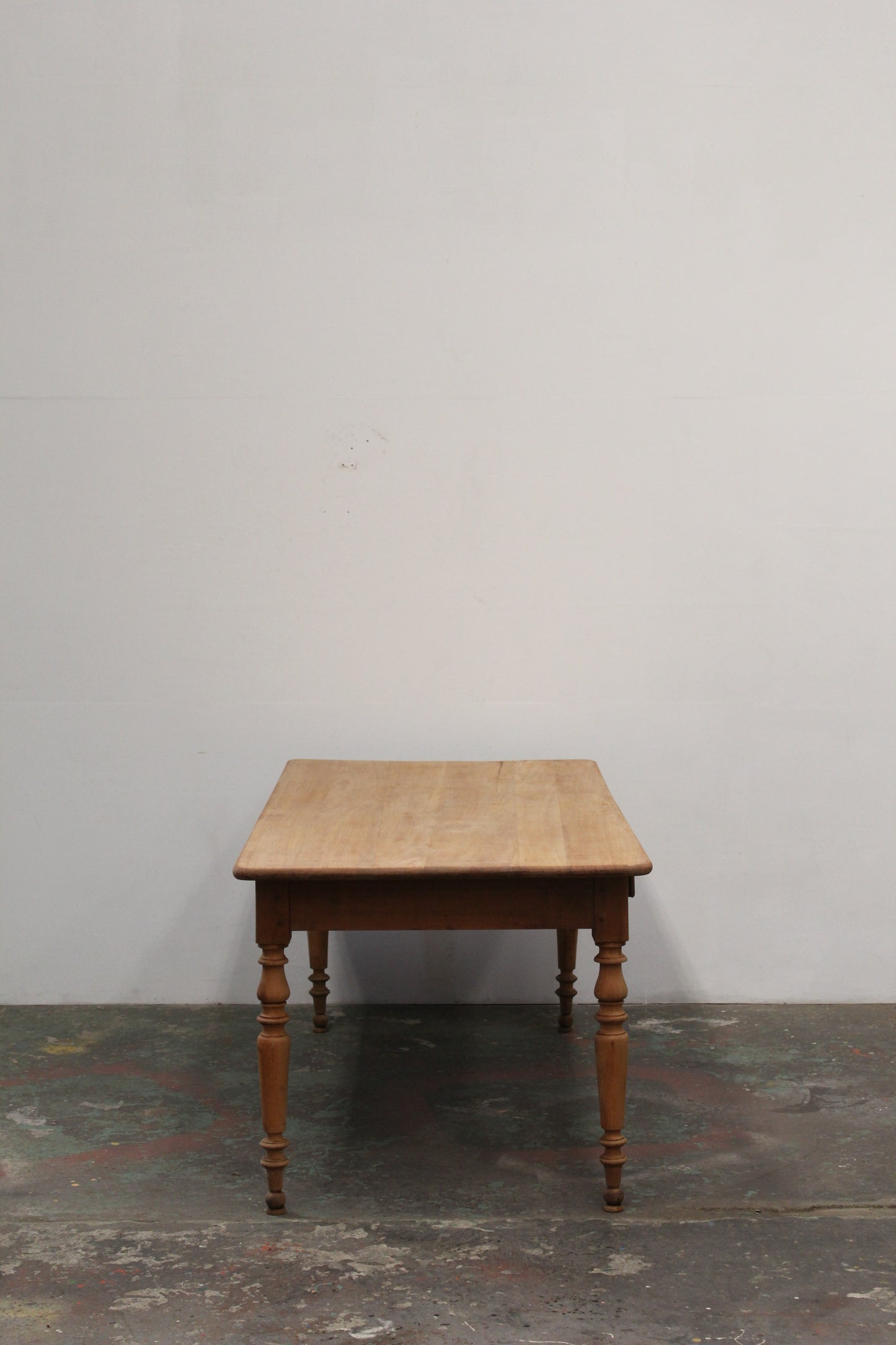 #1268 table