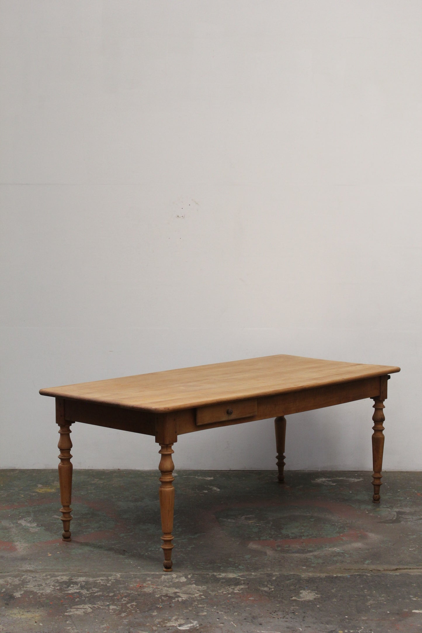#1268 table