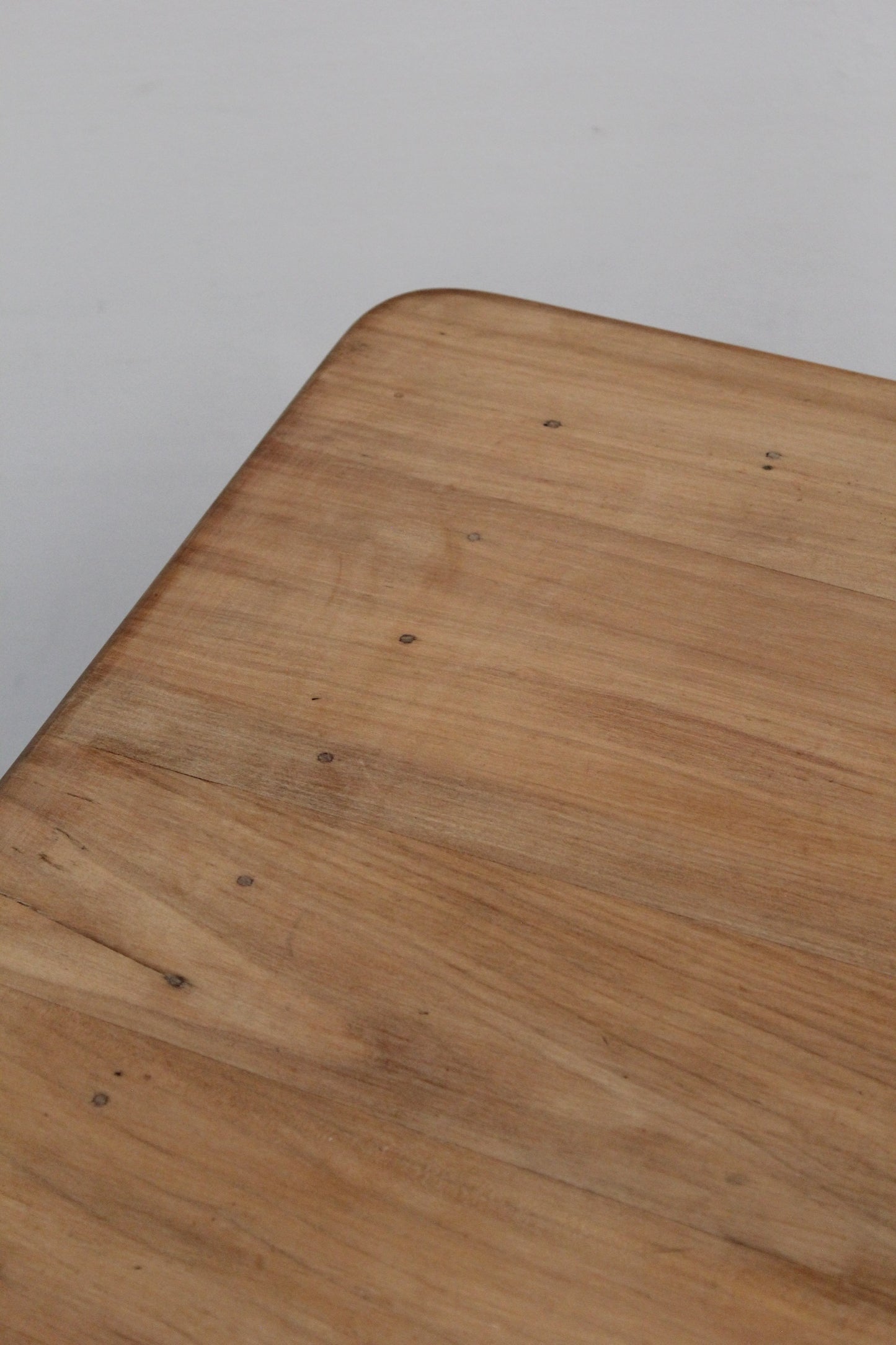 #1268 table