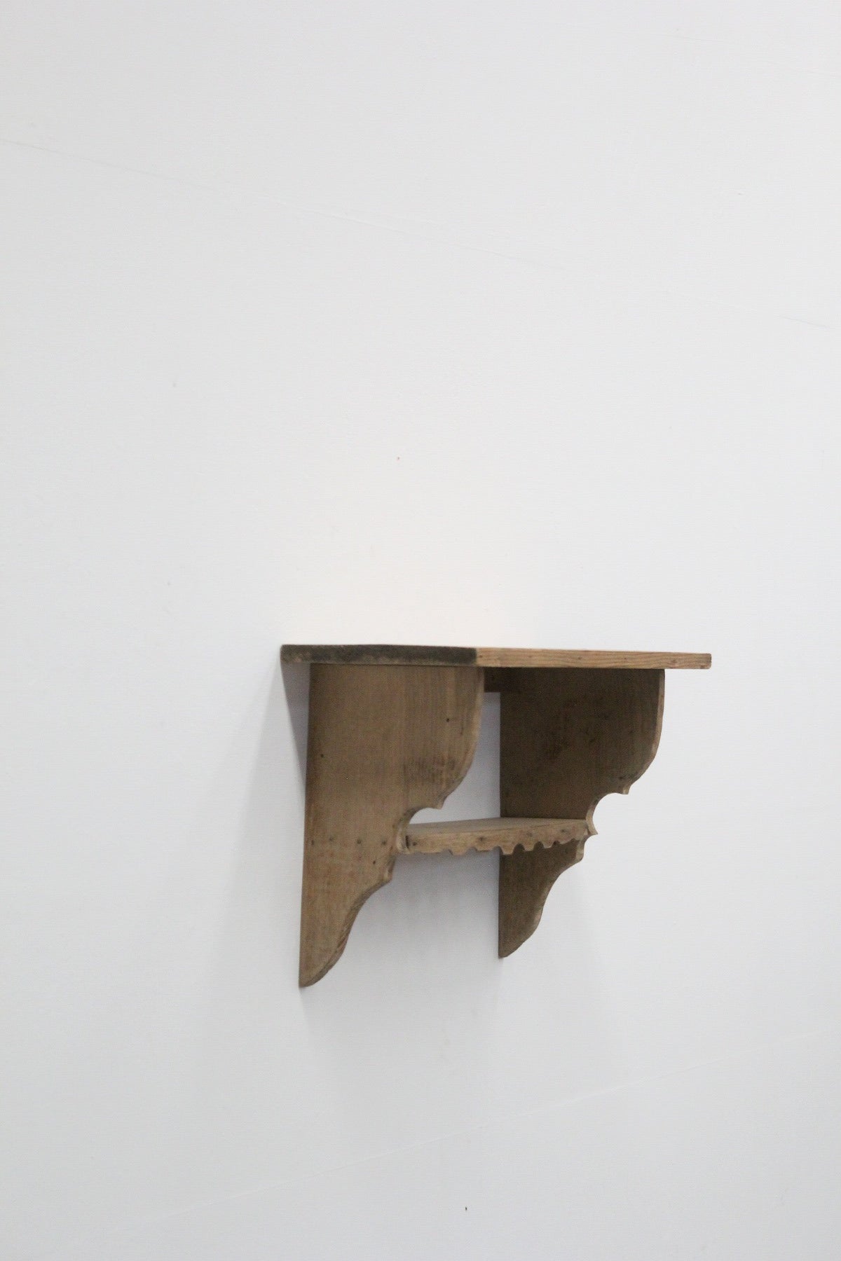 #0876 shelf