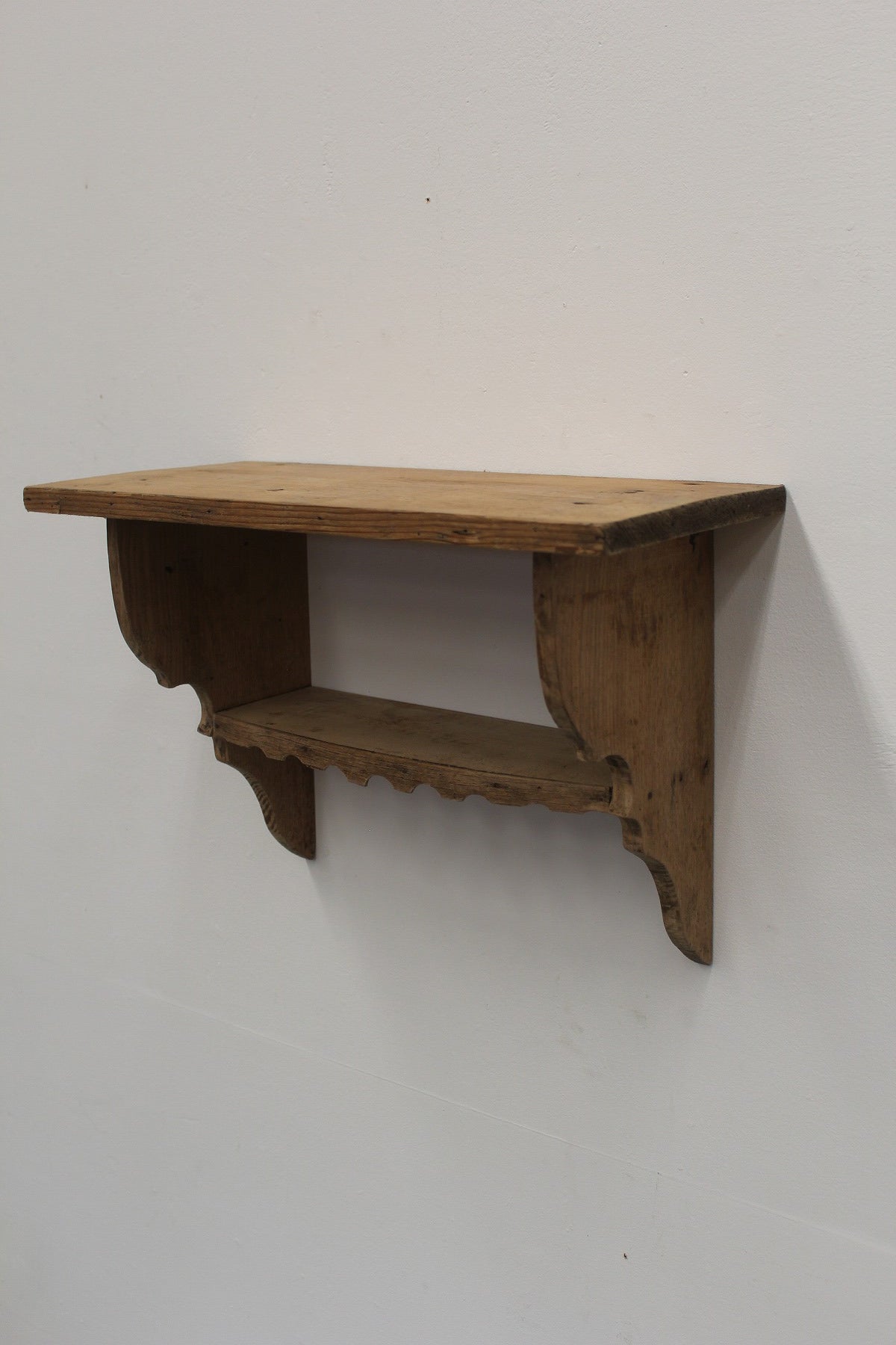 #0876 shelf