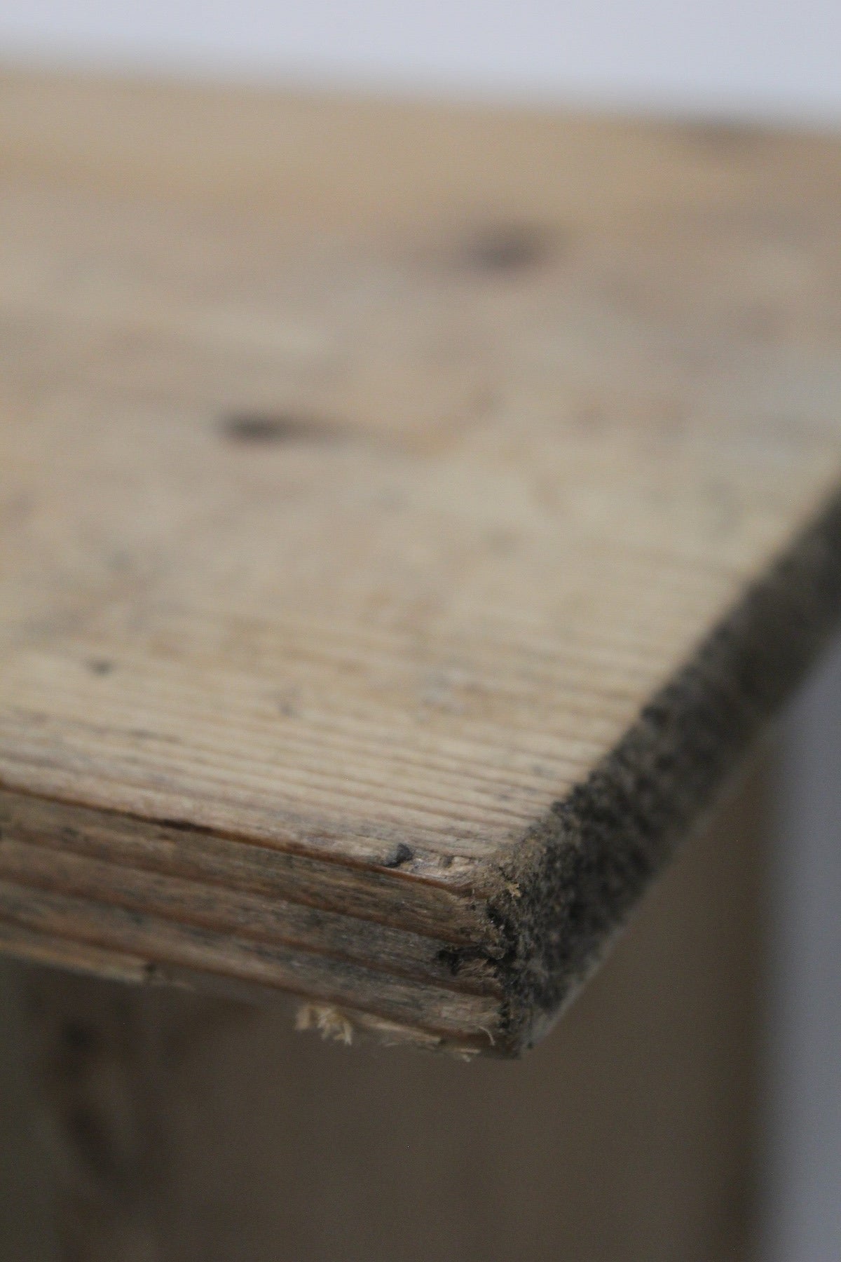 #0876 shelf