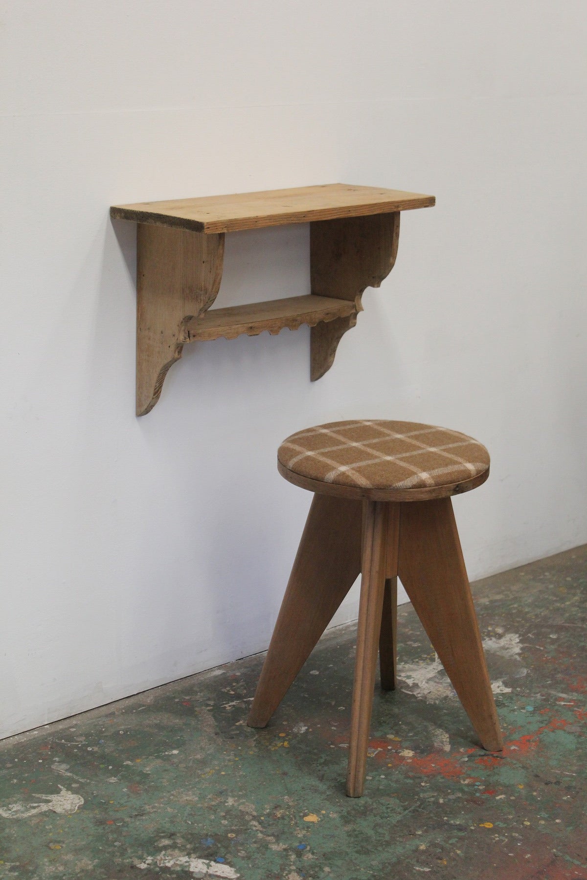 #0876 shelf