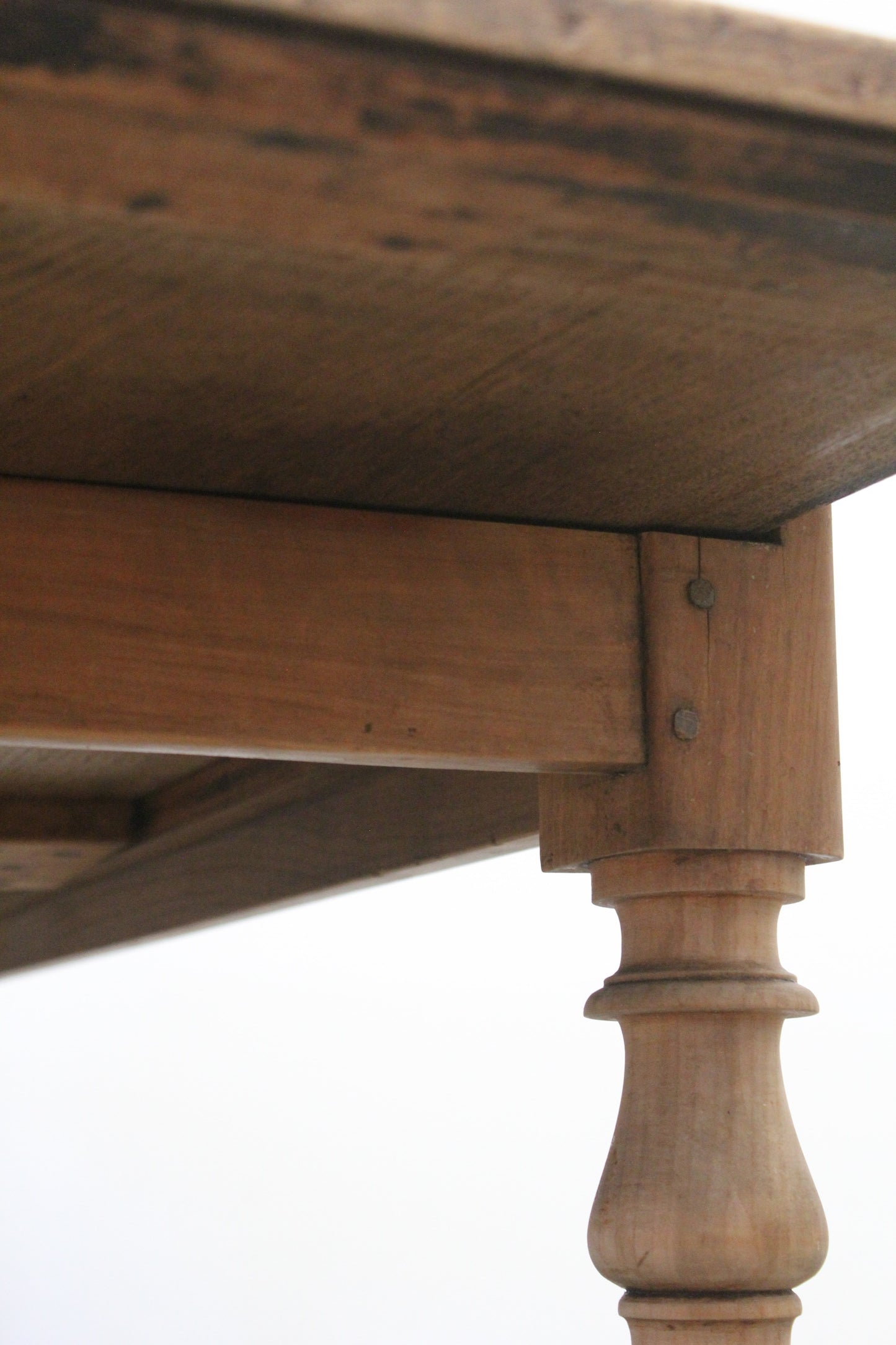 #1268 table