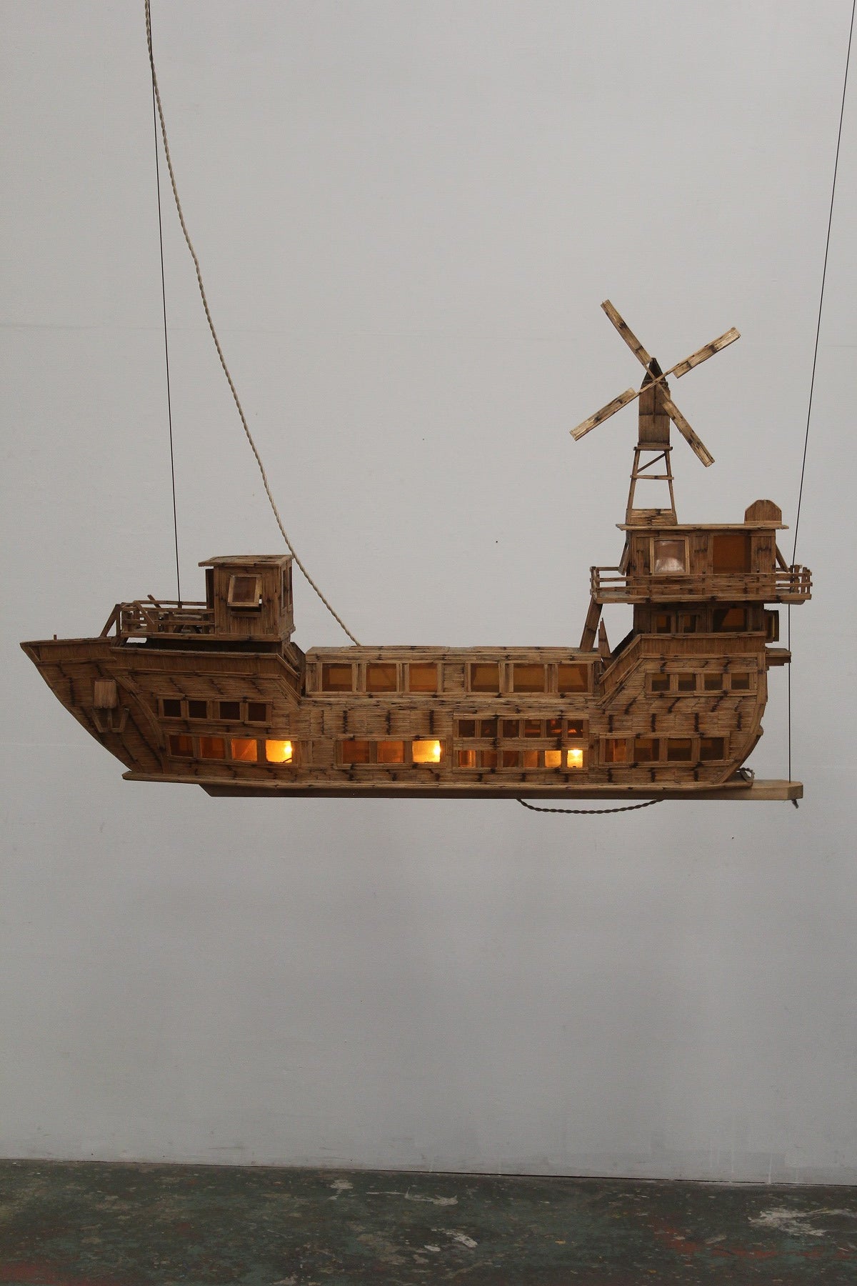 #0881 matchstick folk art