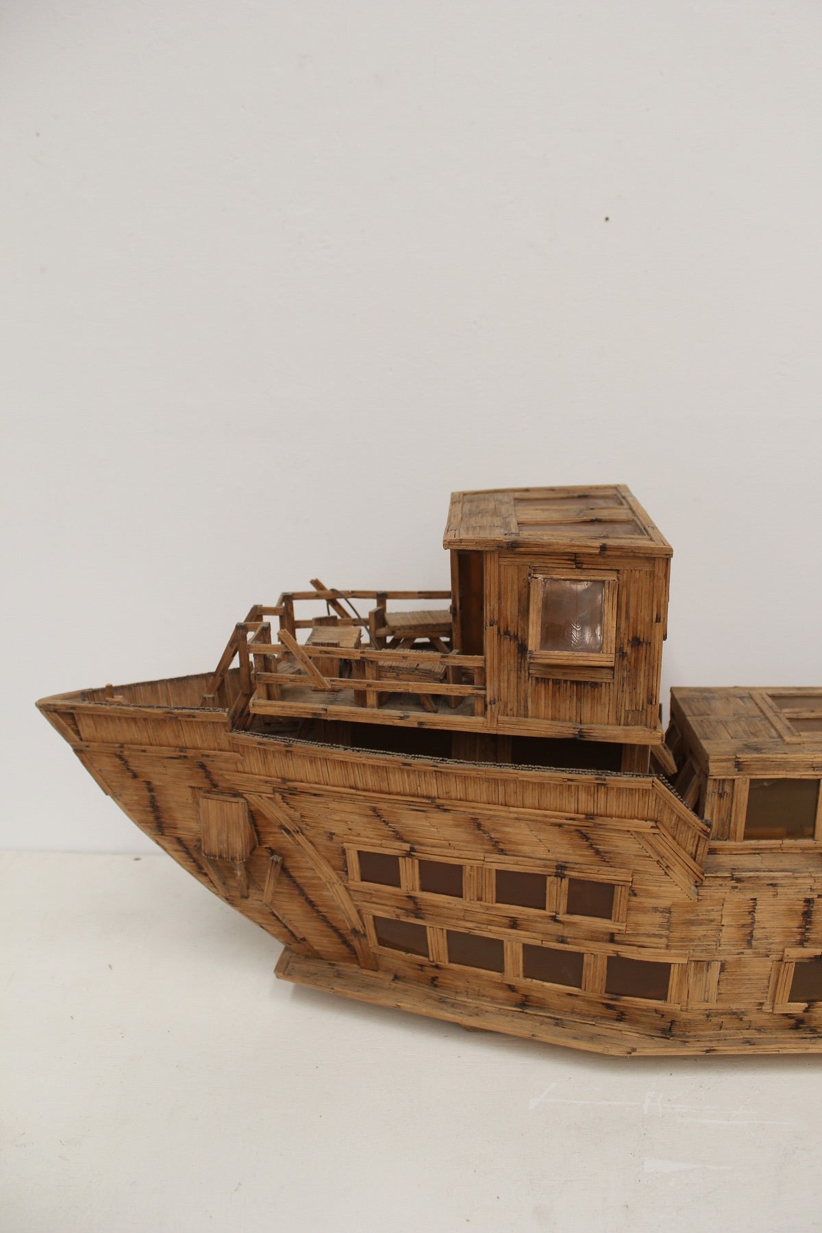 #0881 matchstick folk art