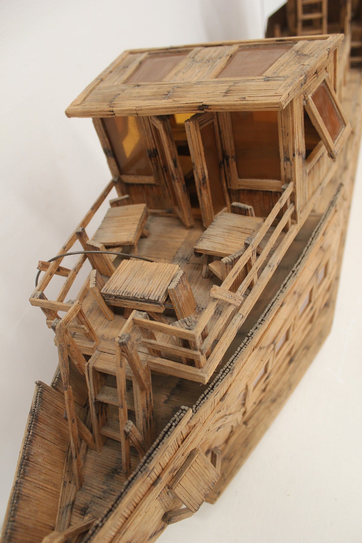 #0881 matchstick folk art