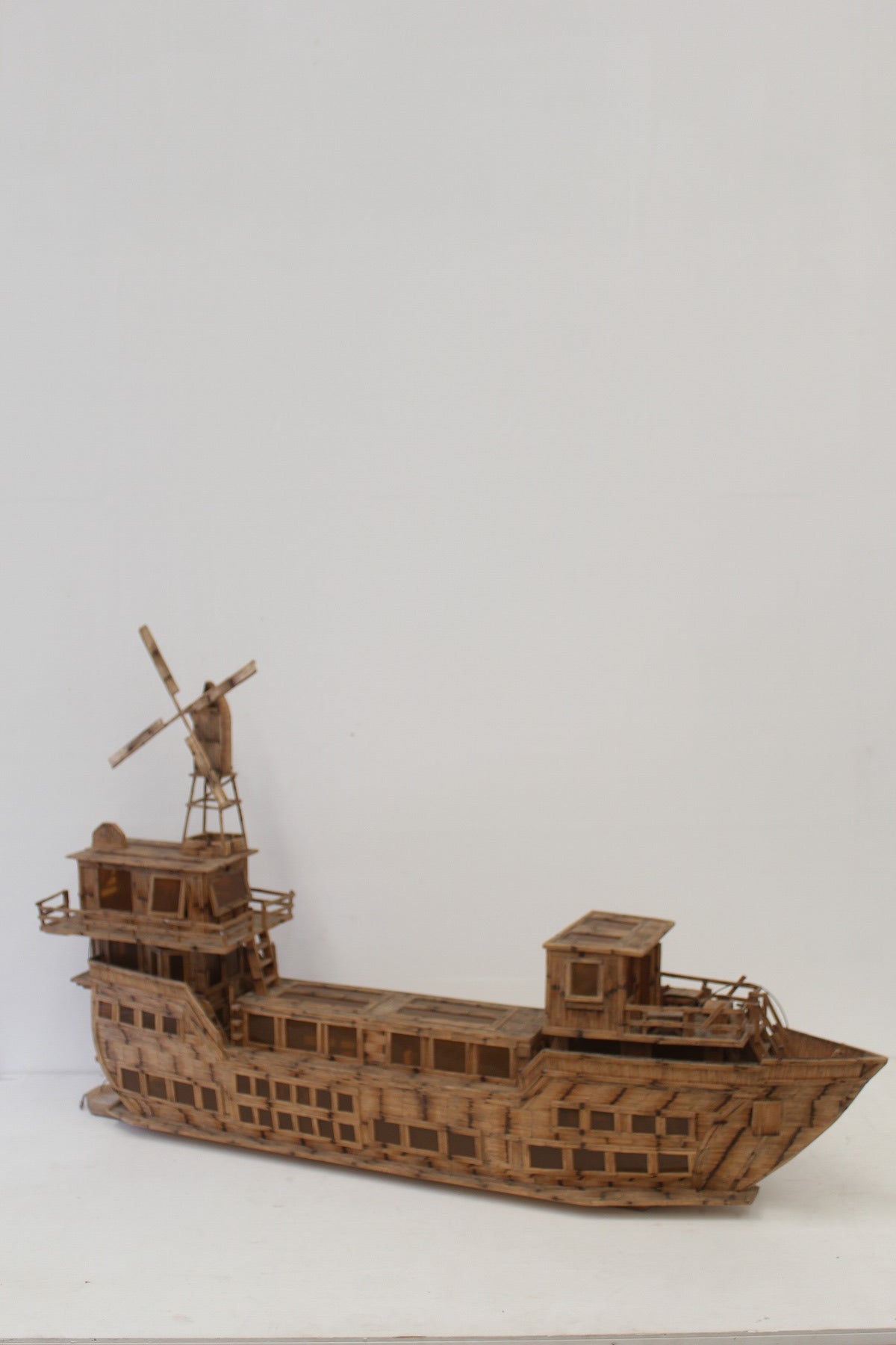 #0881 matchstick folk art