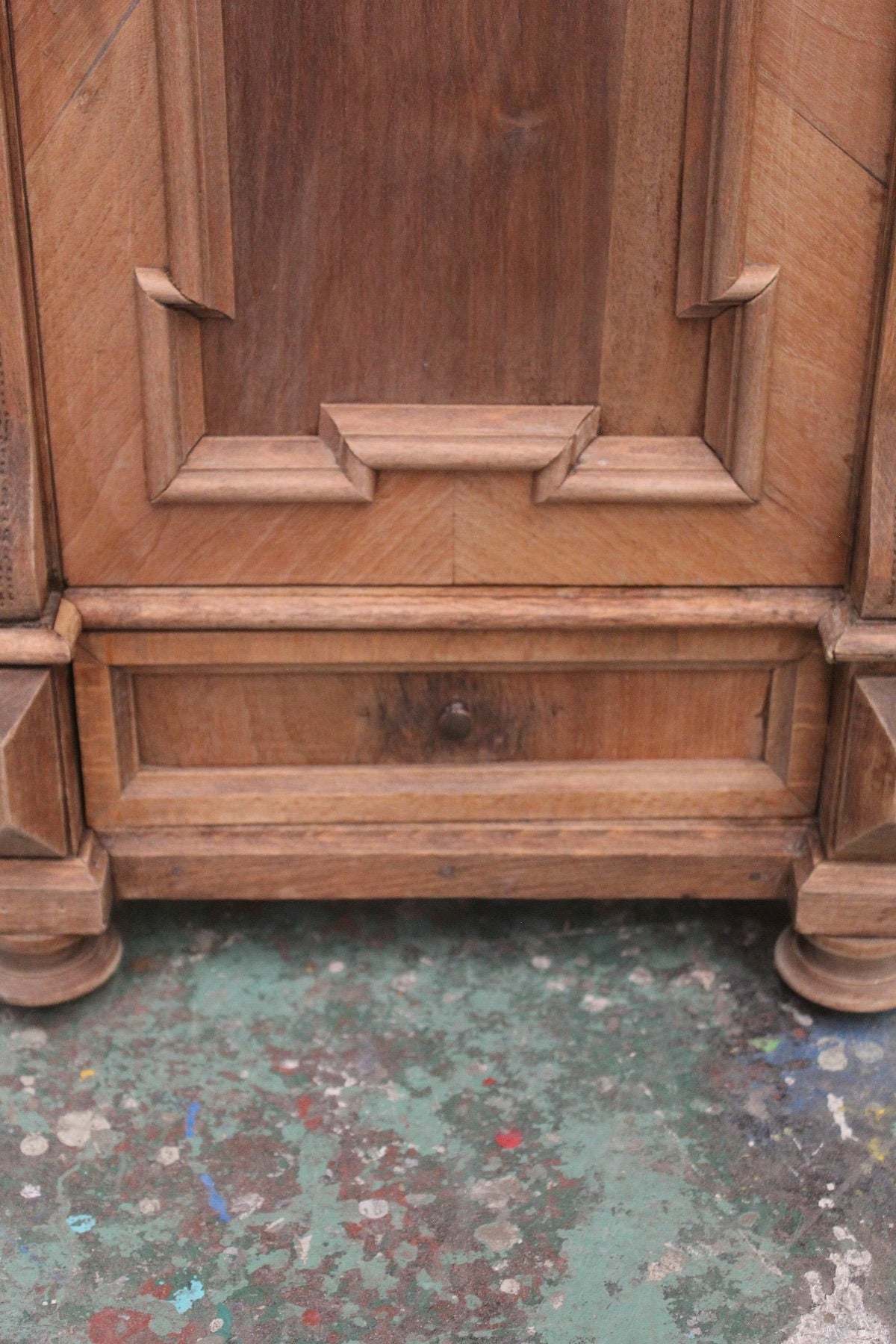 #0833 C miniature wardrobe