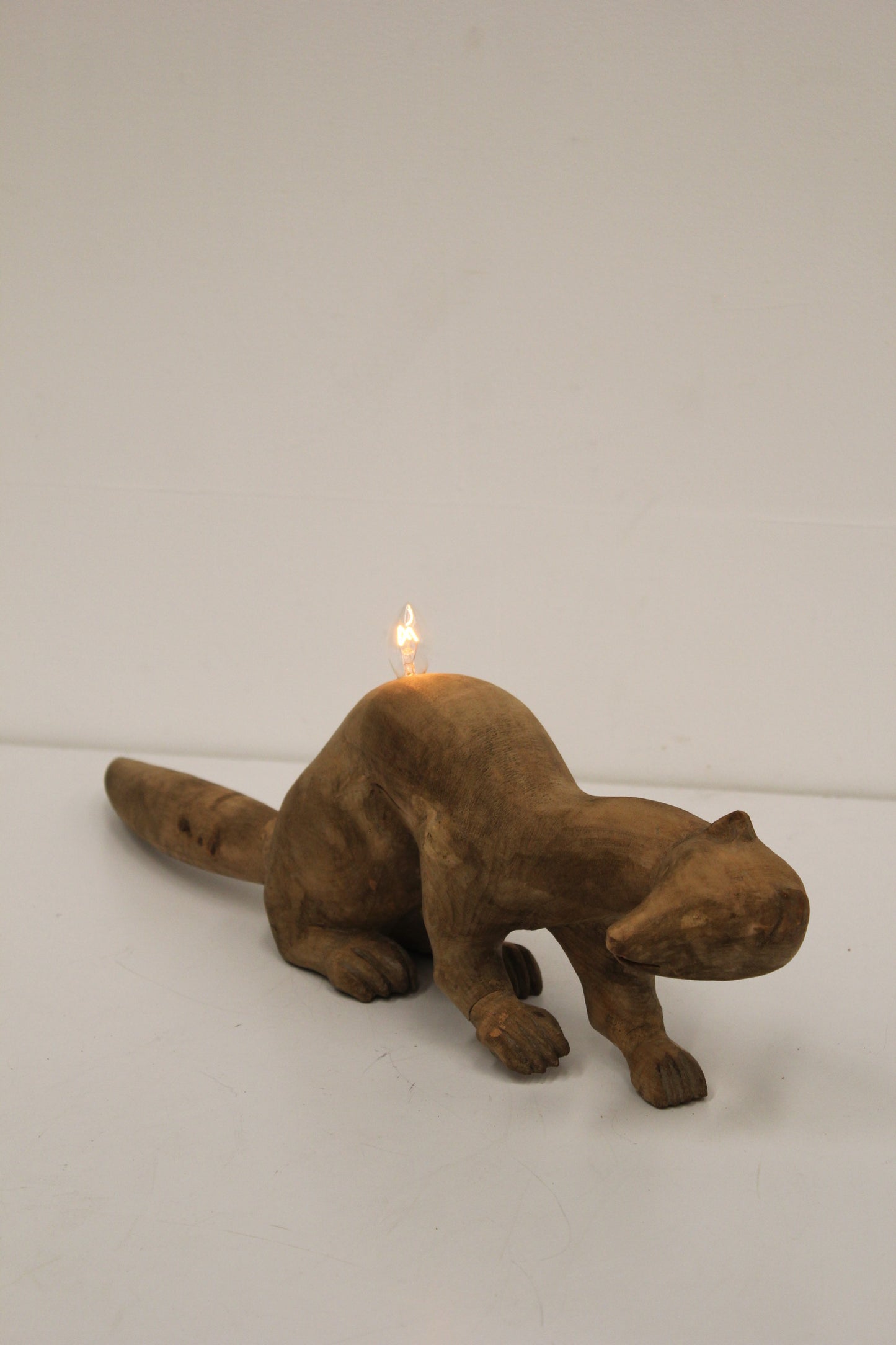 #1541 animal lamp