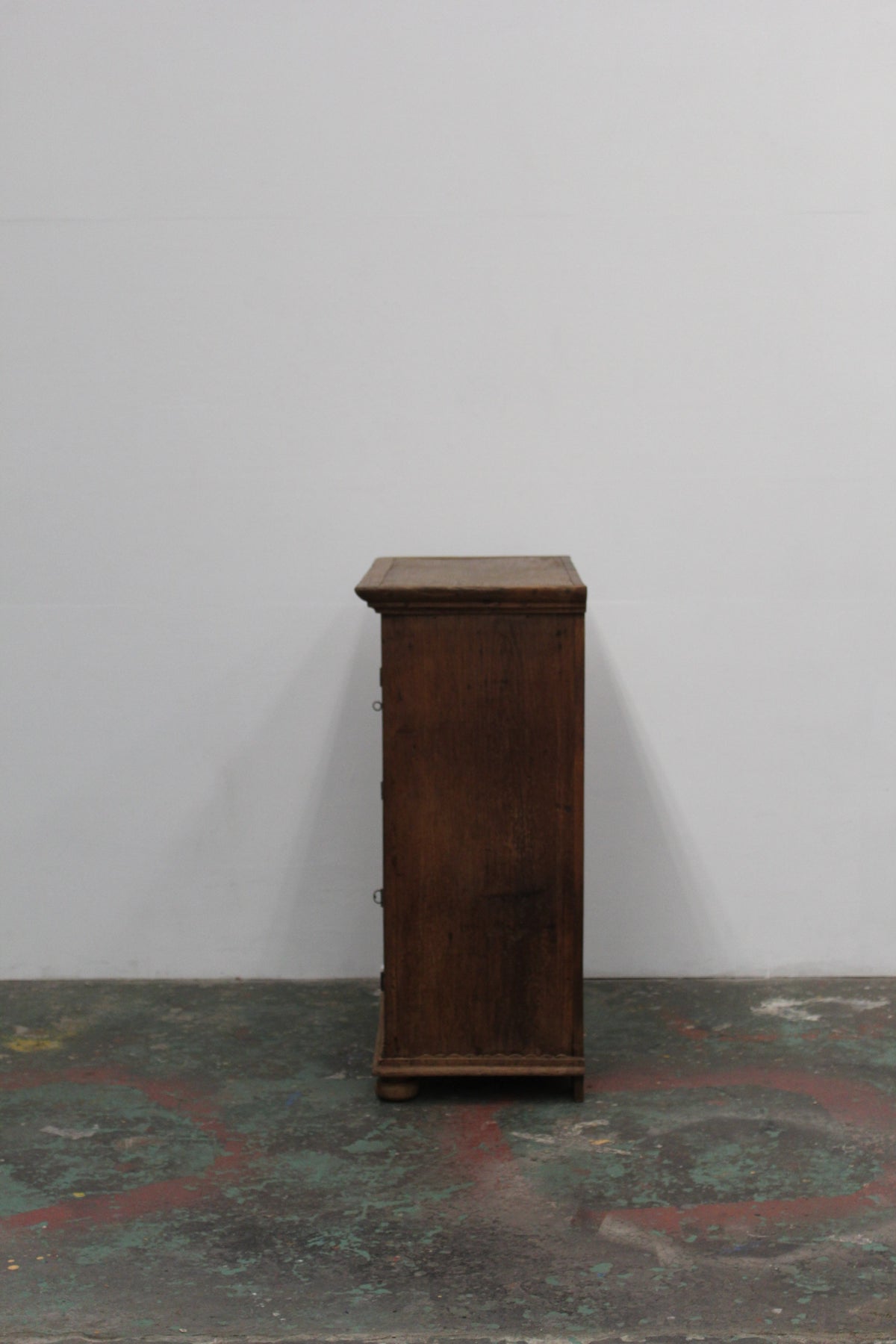 #1166 cabinet