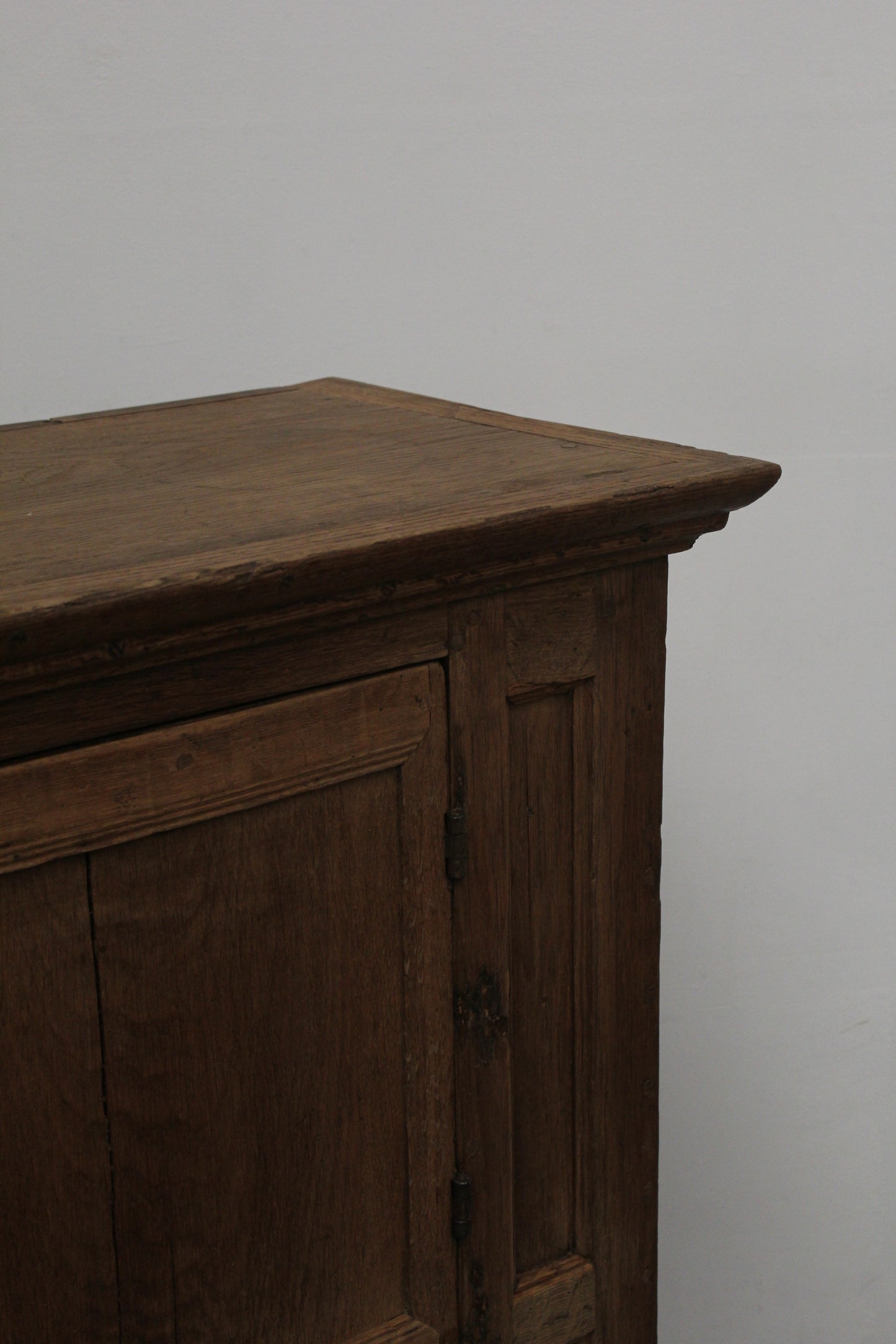 #1166 cabinet