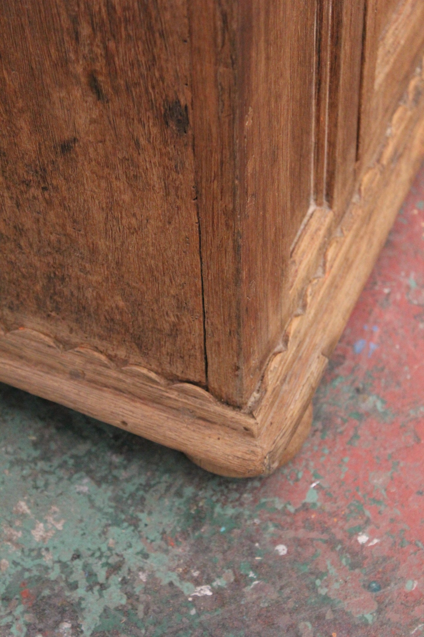 #1166 cabinet