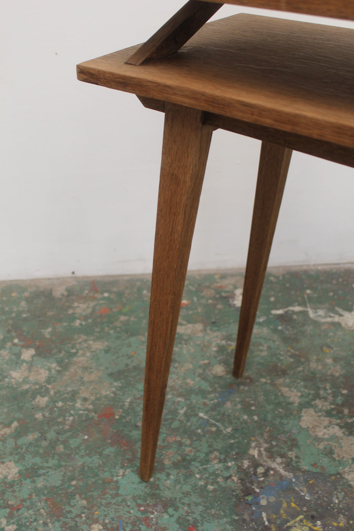#0888 table