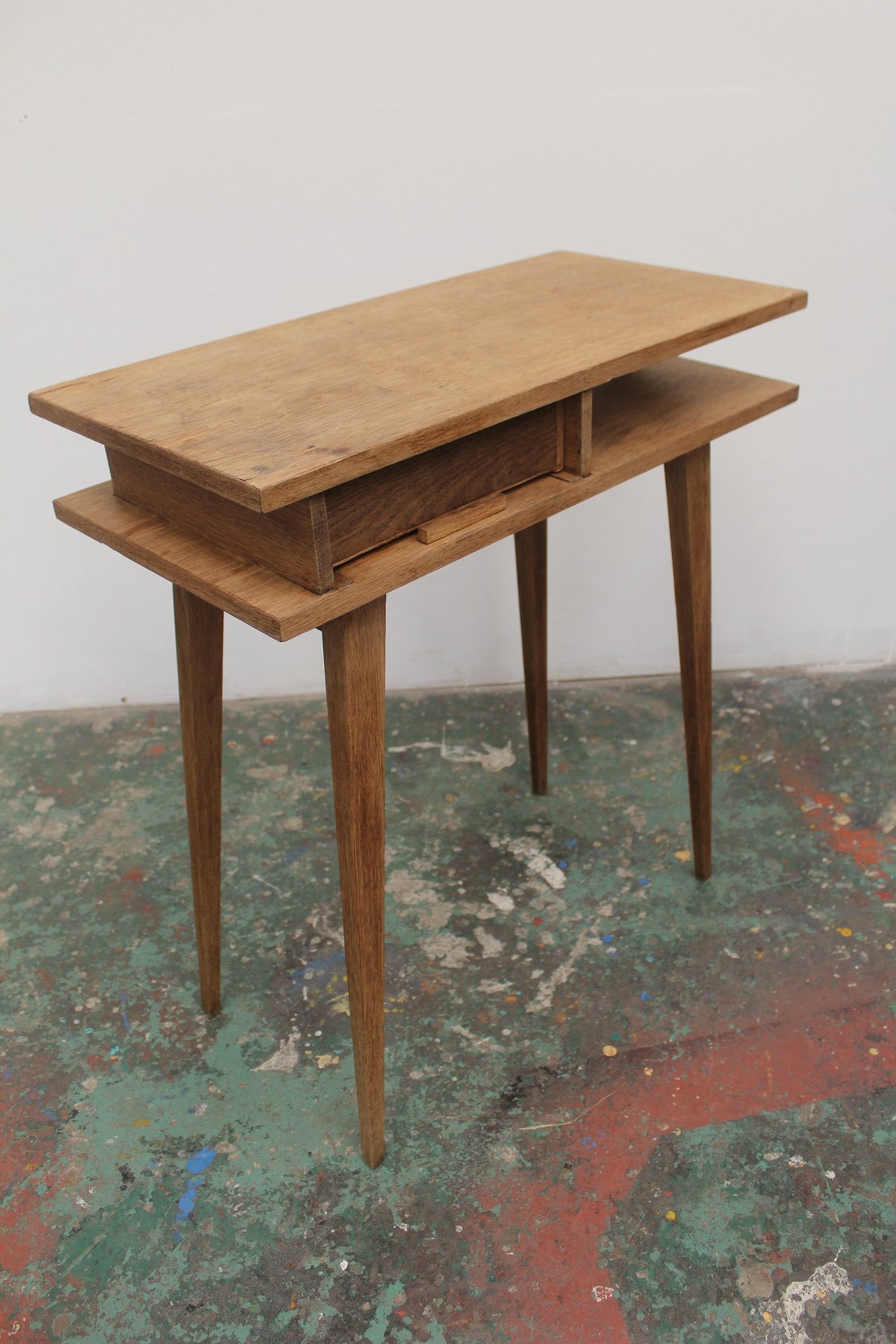 #0888 table