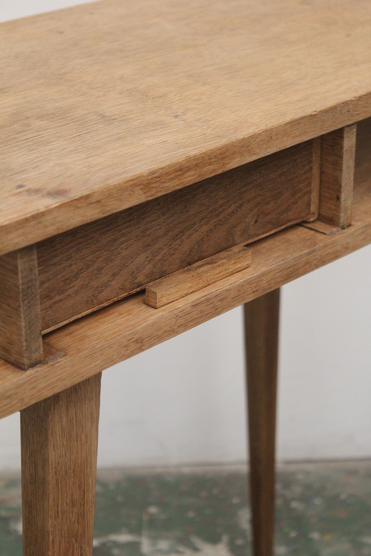#0888 table
