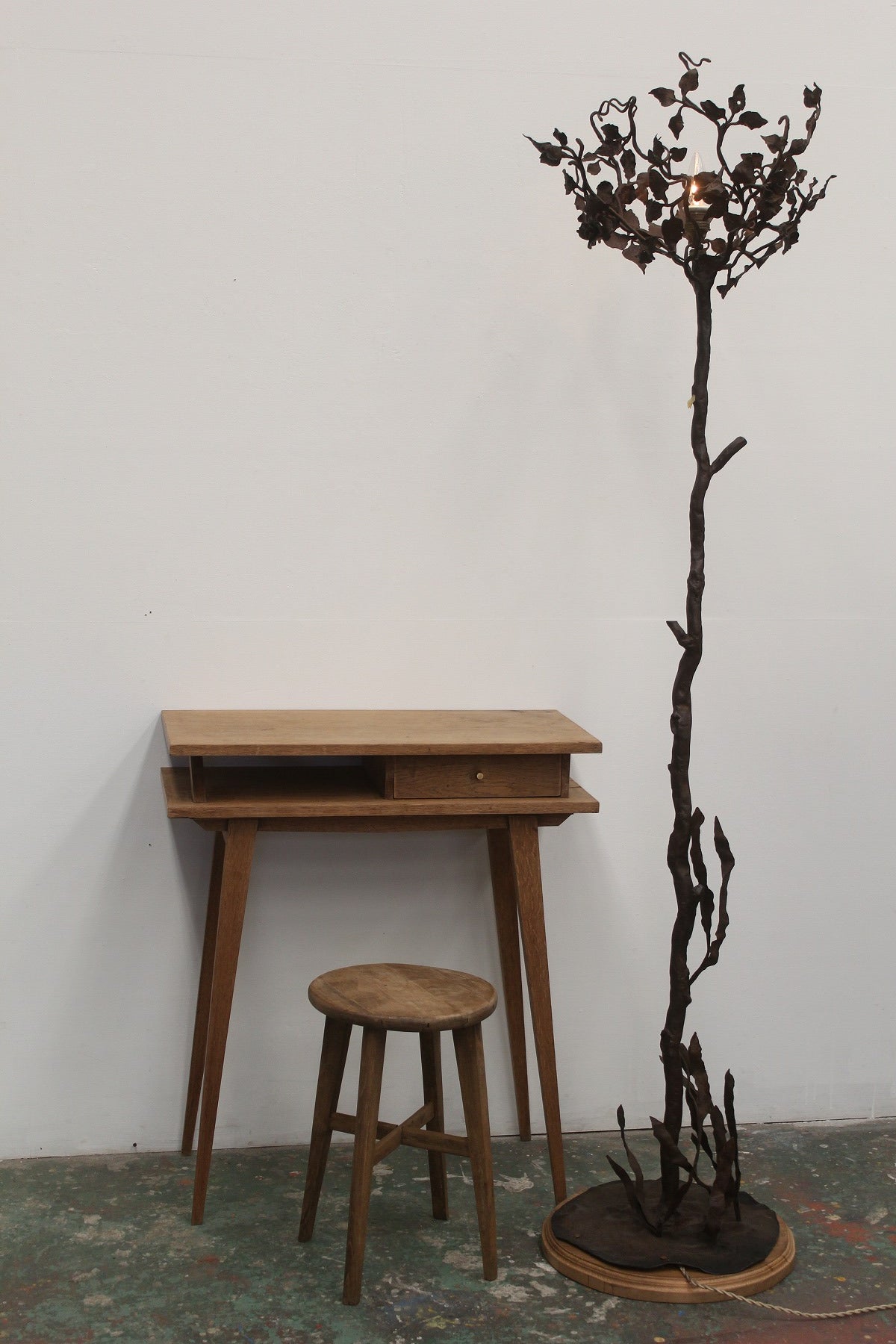 #0889 floor lamp