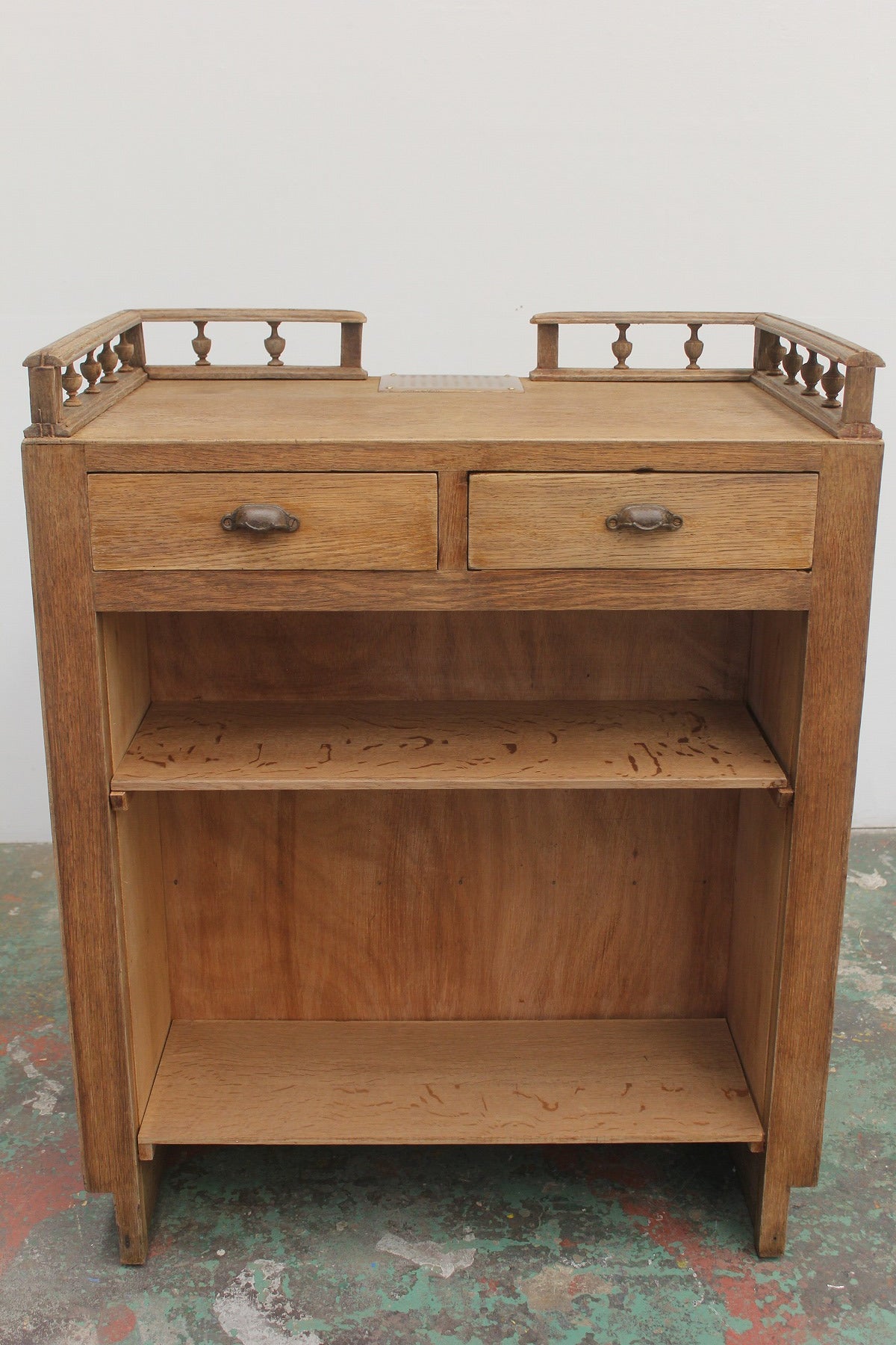 #0890 shop counter