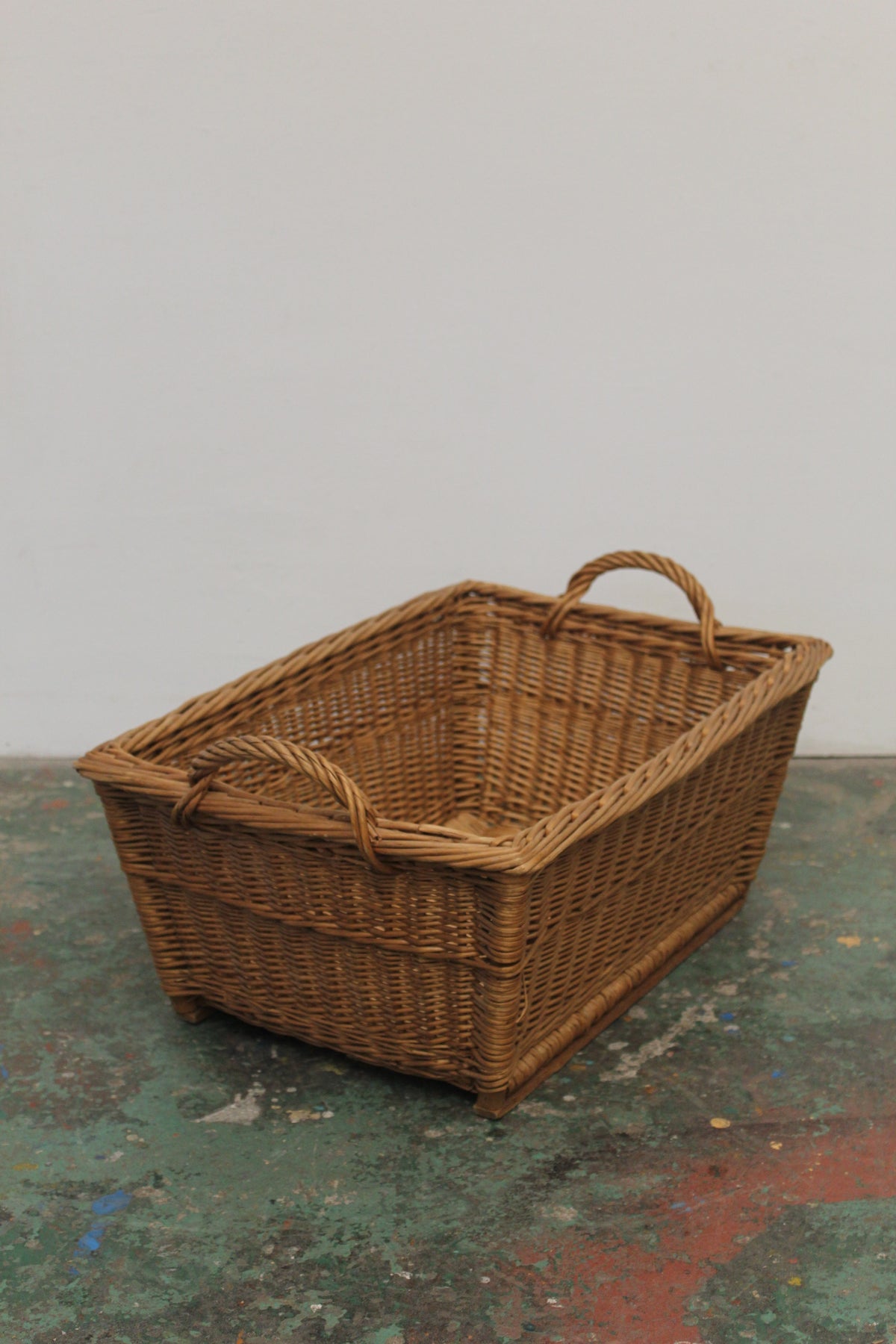#1545 basket