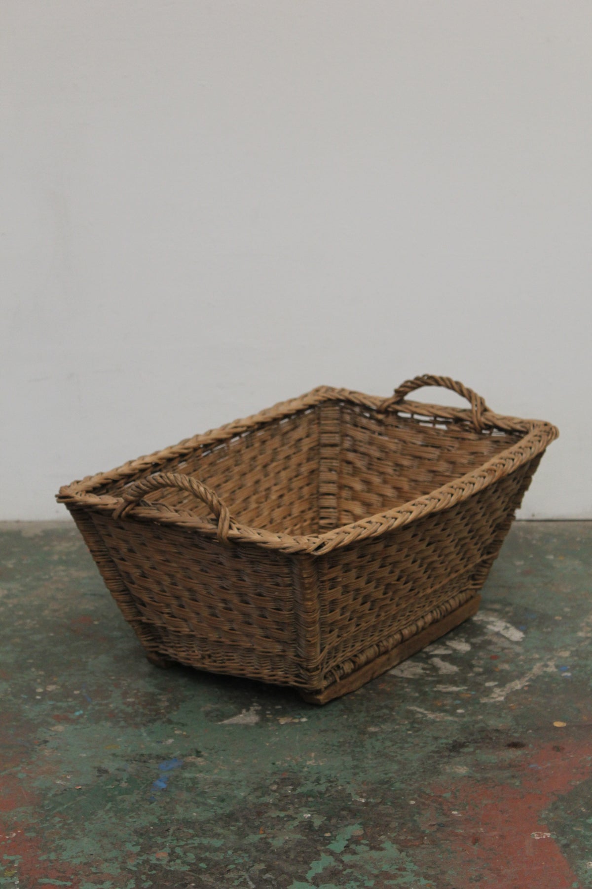 #1545 basket