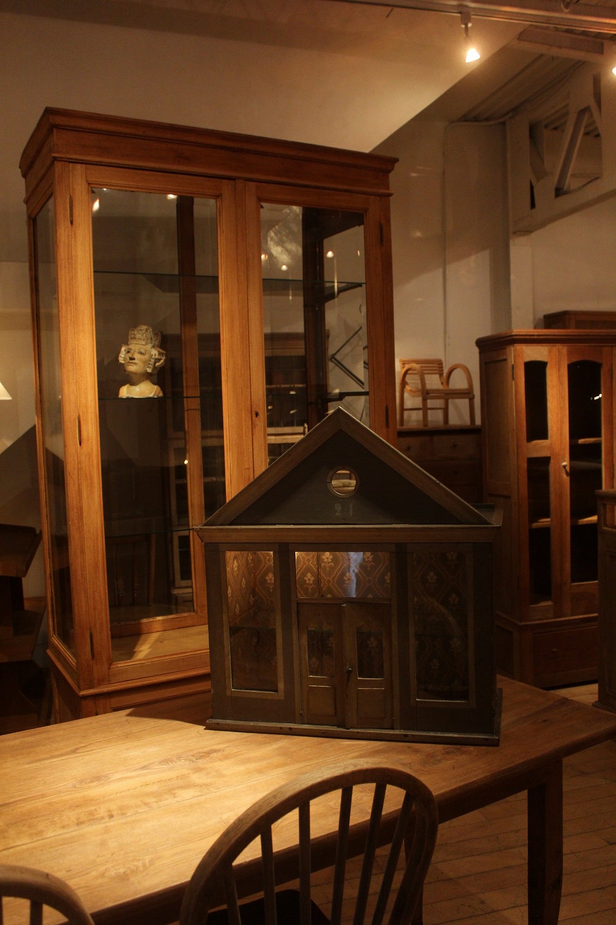 #0766 doll house