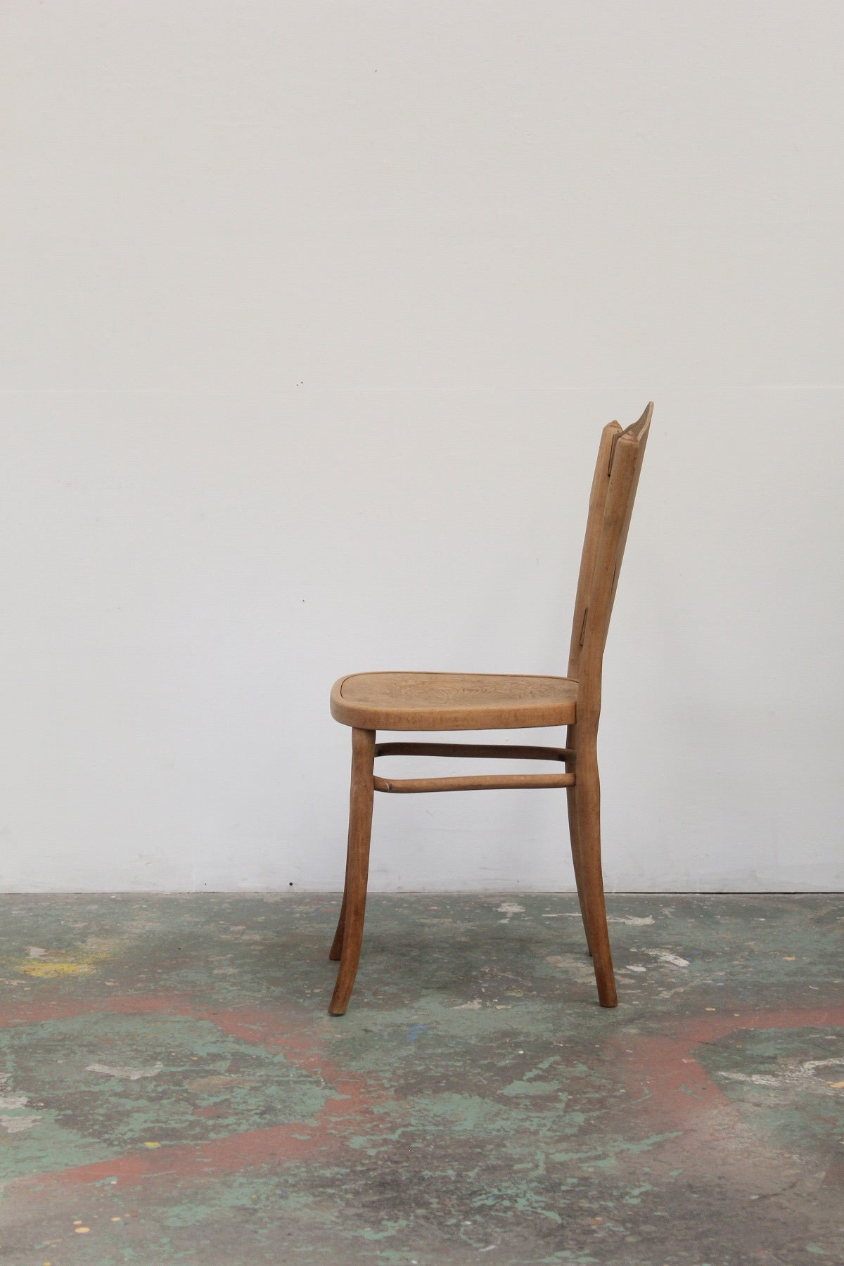 #0905 chair