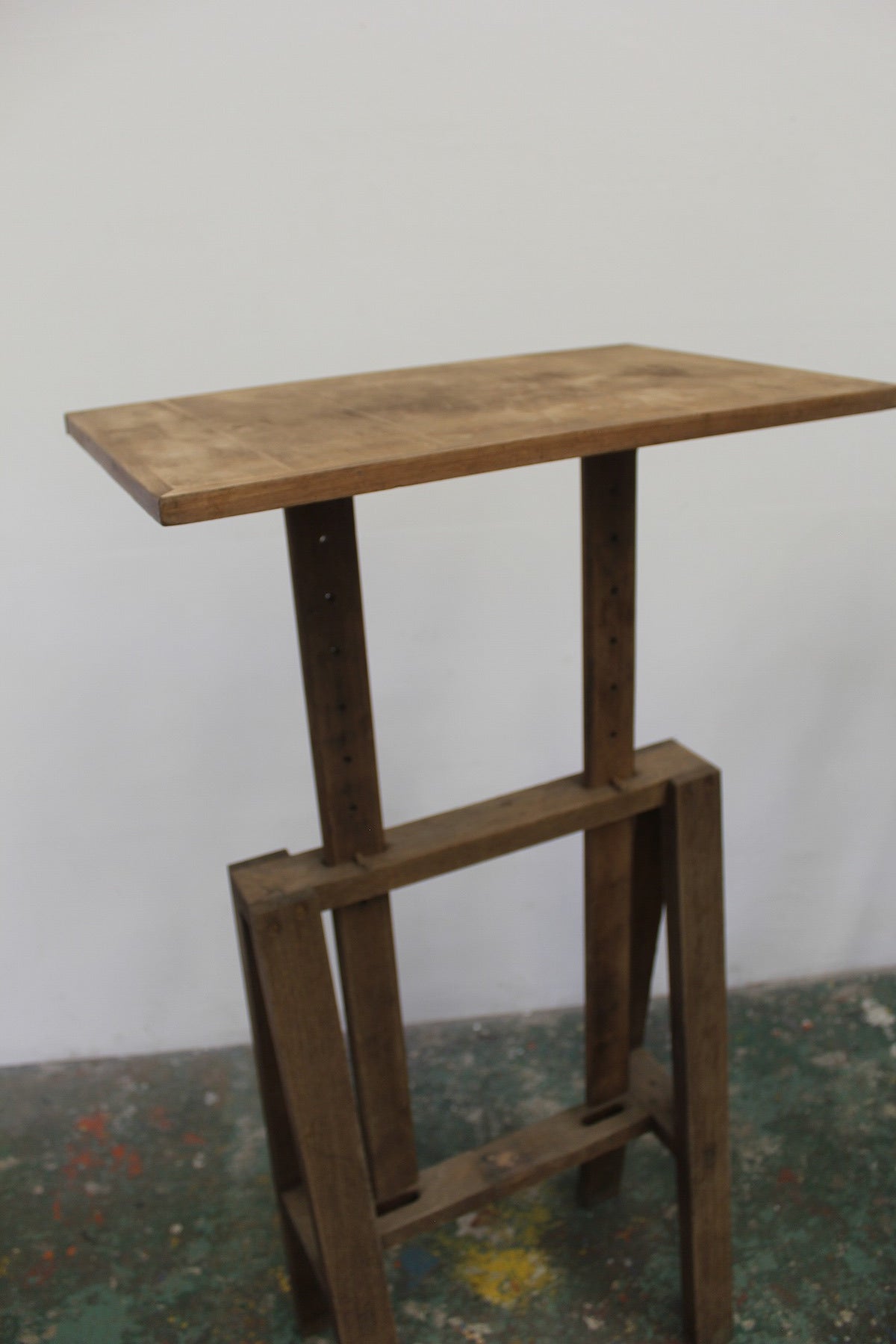 #0895 side table