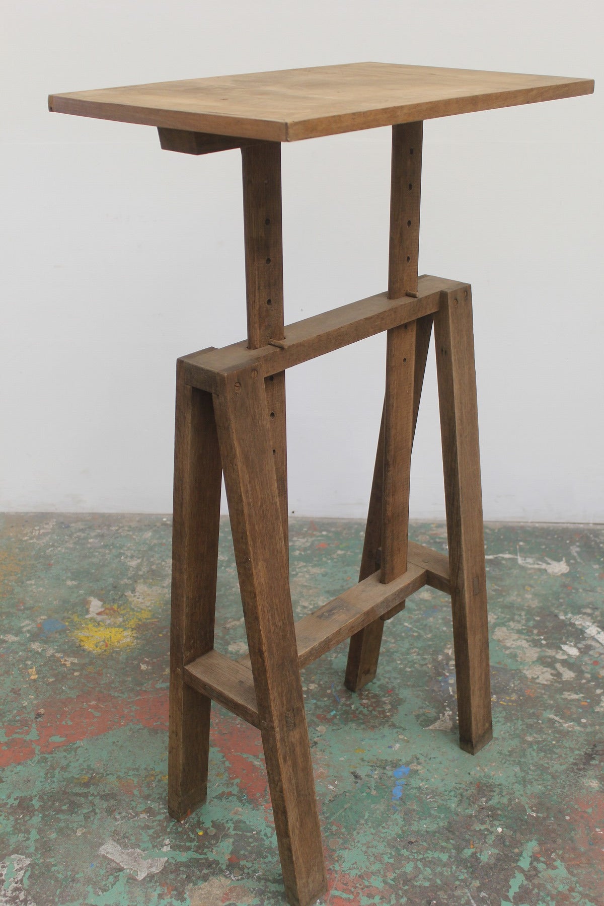 #0895 side table