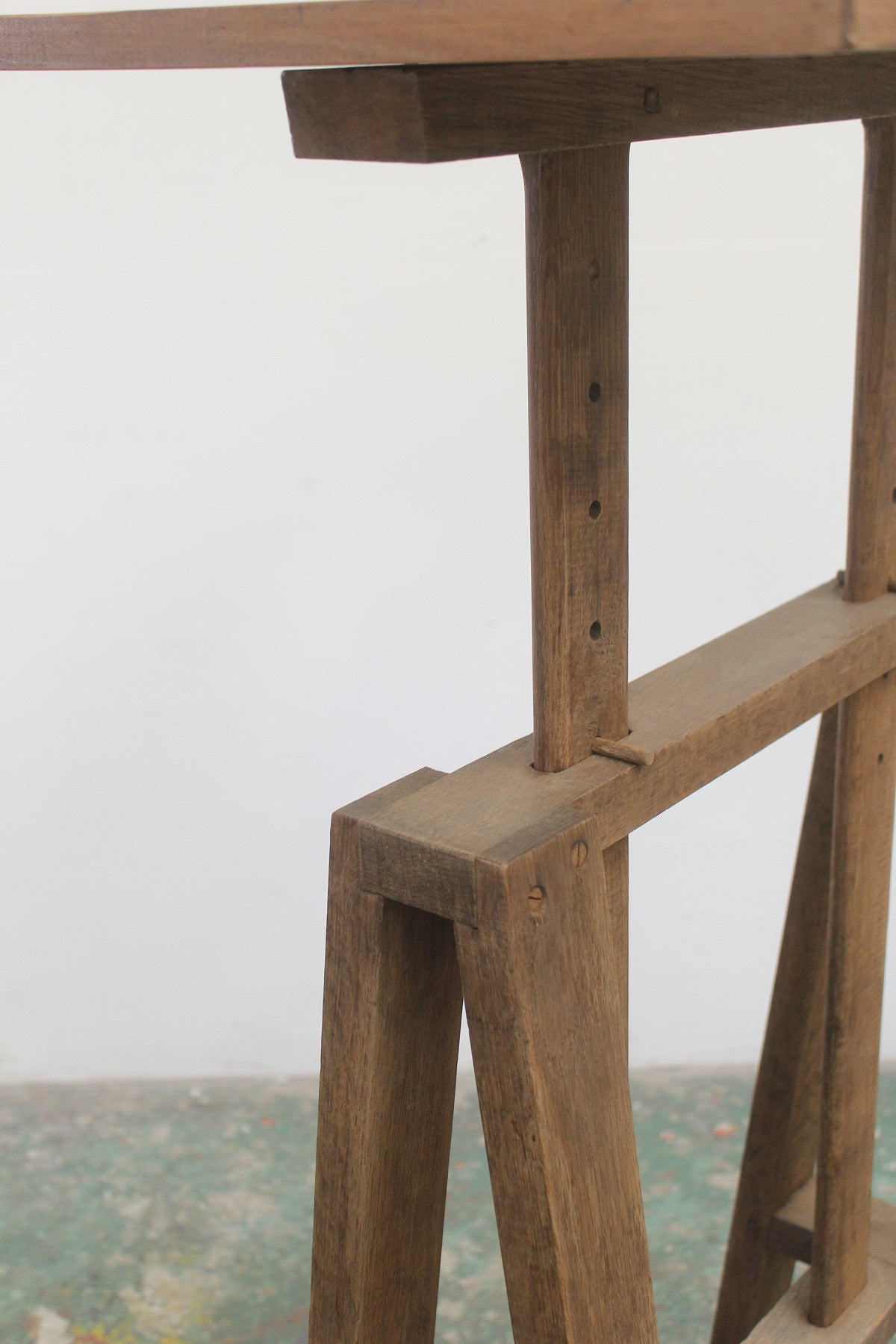 #0895 side table