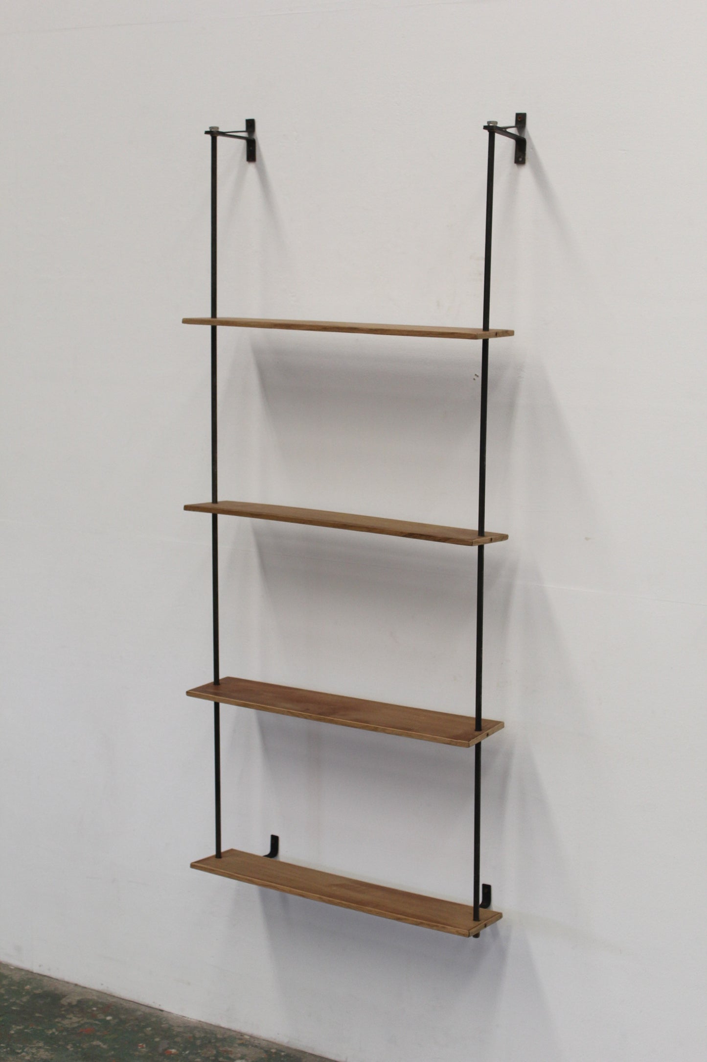 #8304 shelf