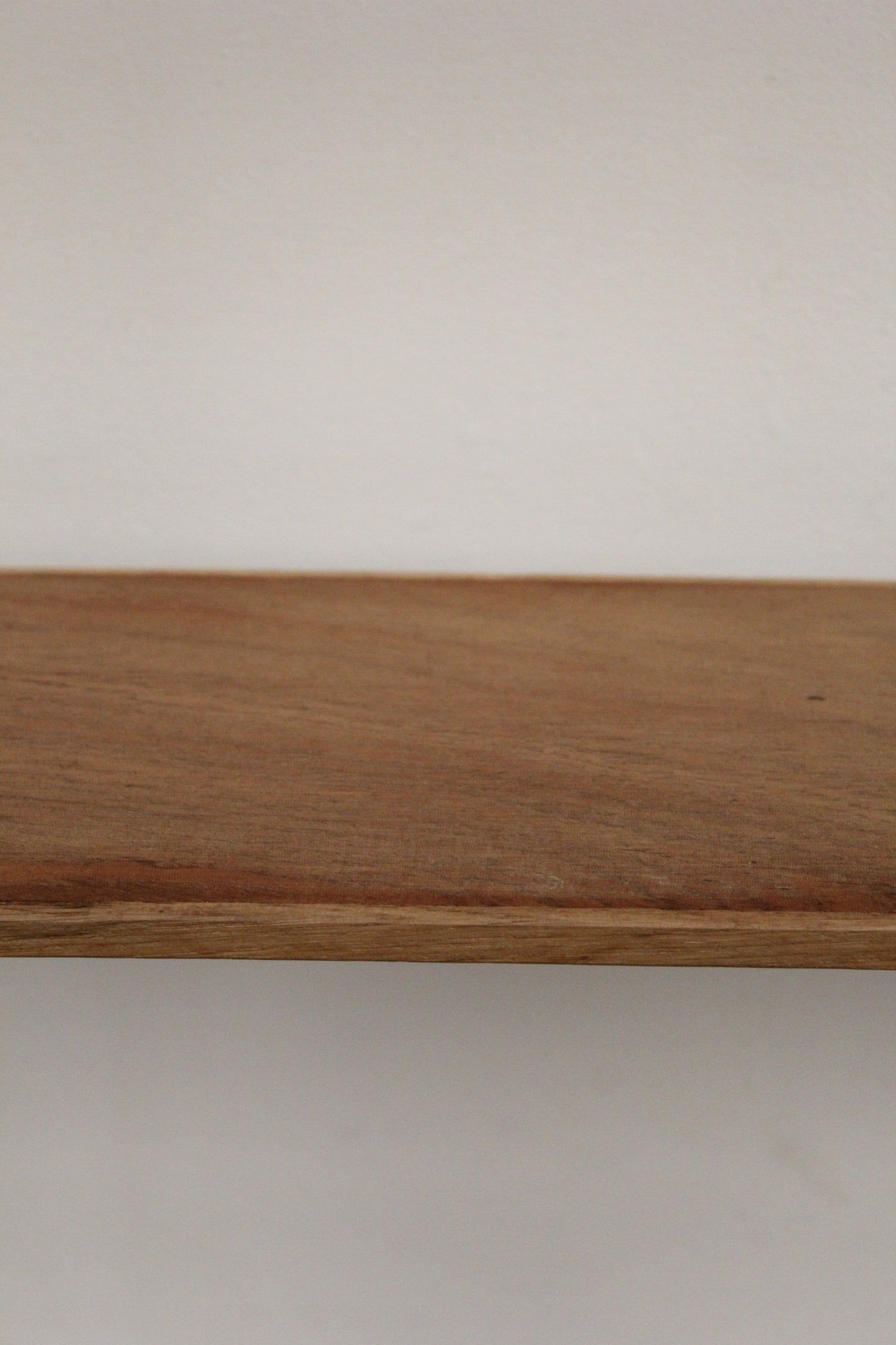 #8304 shelf